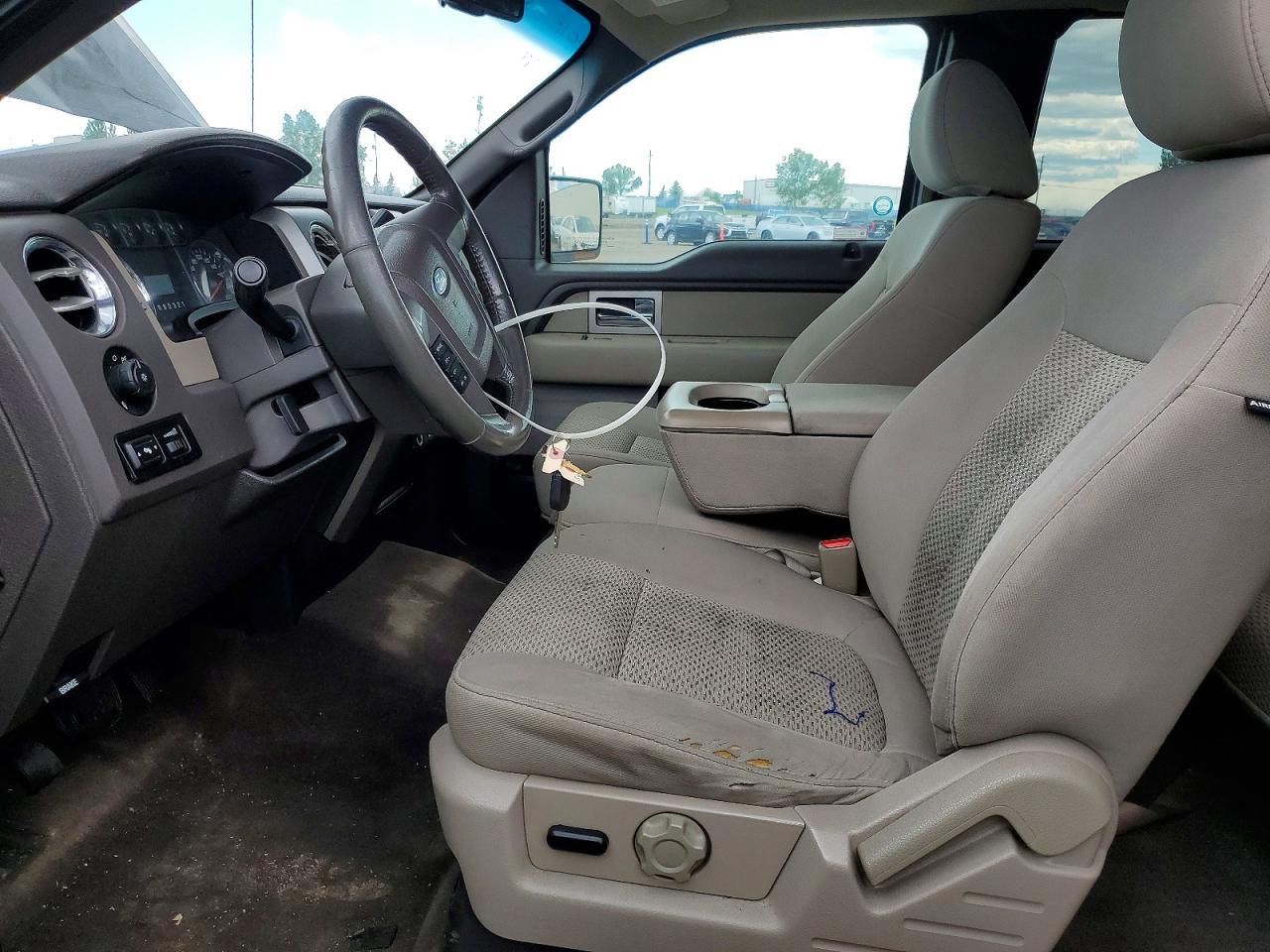 2010 Ford F150 Super Cab Black vin: 1FTFX1EV8AFC13633