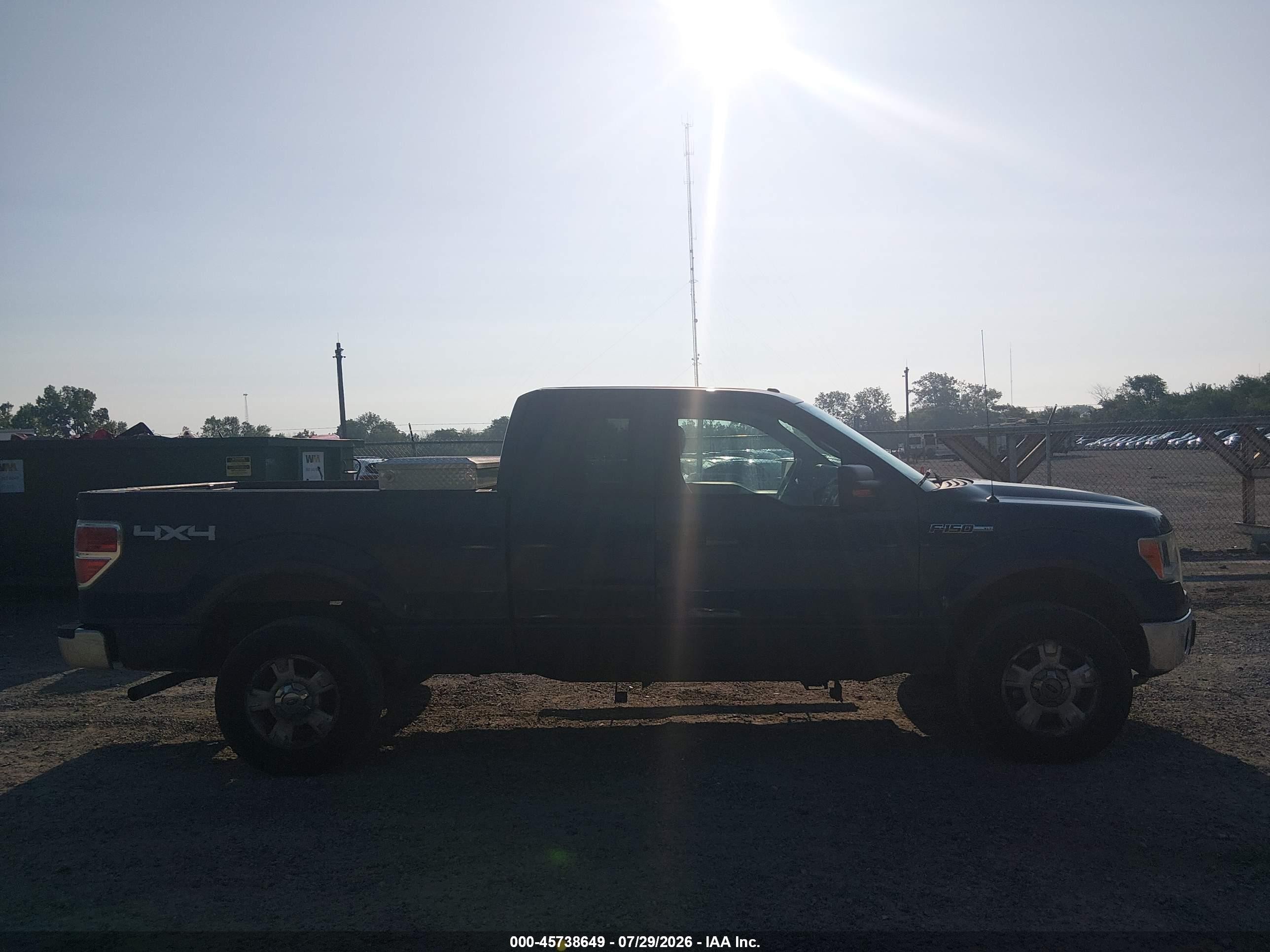 2010 Ford F150 Super Cab Blue vin: 1FTFX1EV8AFC77140