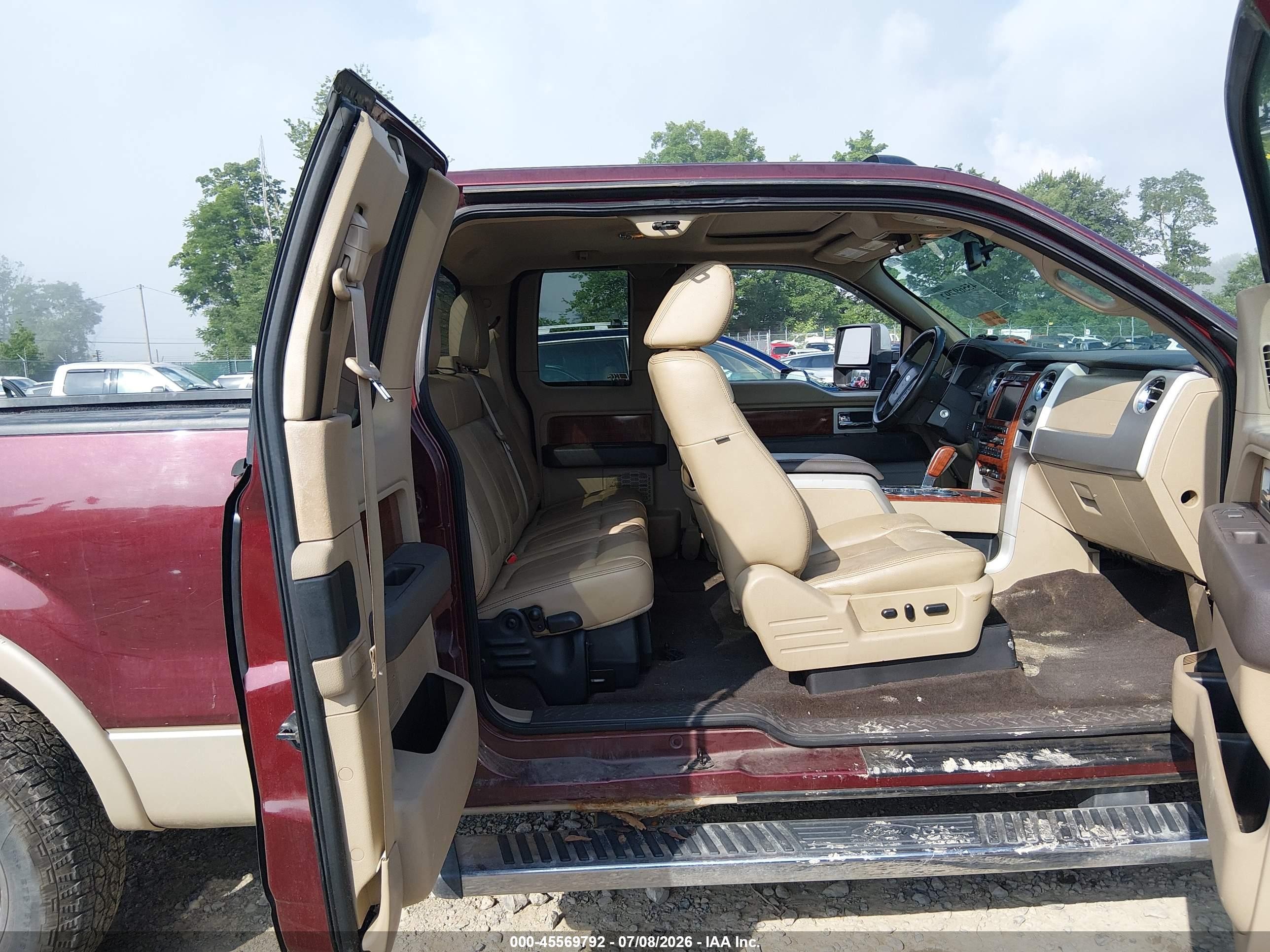 2010 Ford F-150 Lariat Burgundy vin: 1FTFX1EV8AKA67063