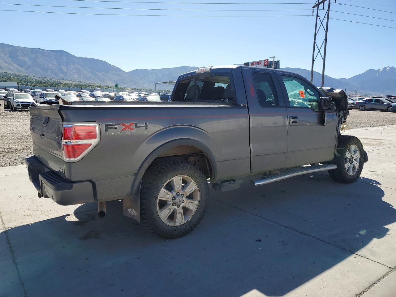 2010 Ford F150 Super Cab Gray vin: 1FTFX1EV8AKE16173