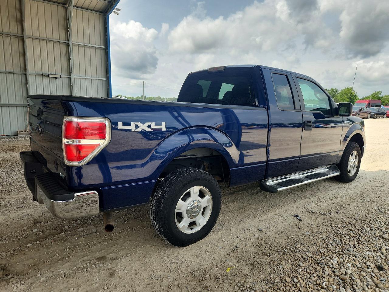 2010 Ford F150 Super Cab Blue vin: 1FTFX1EV9AFA67047