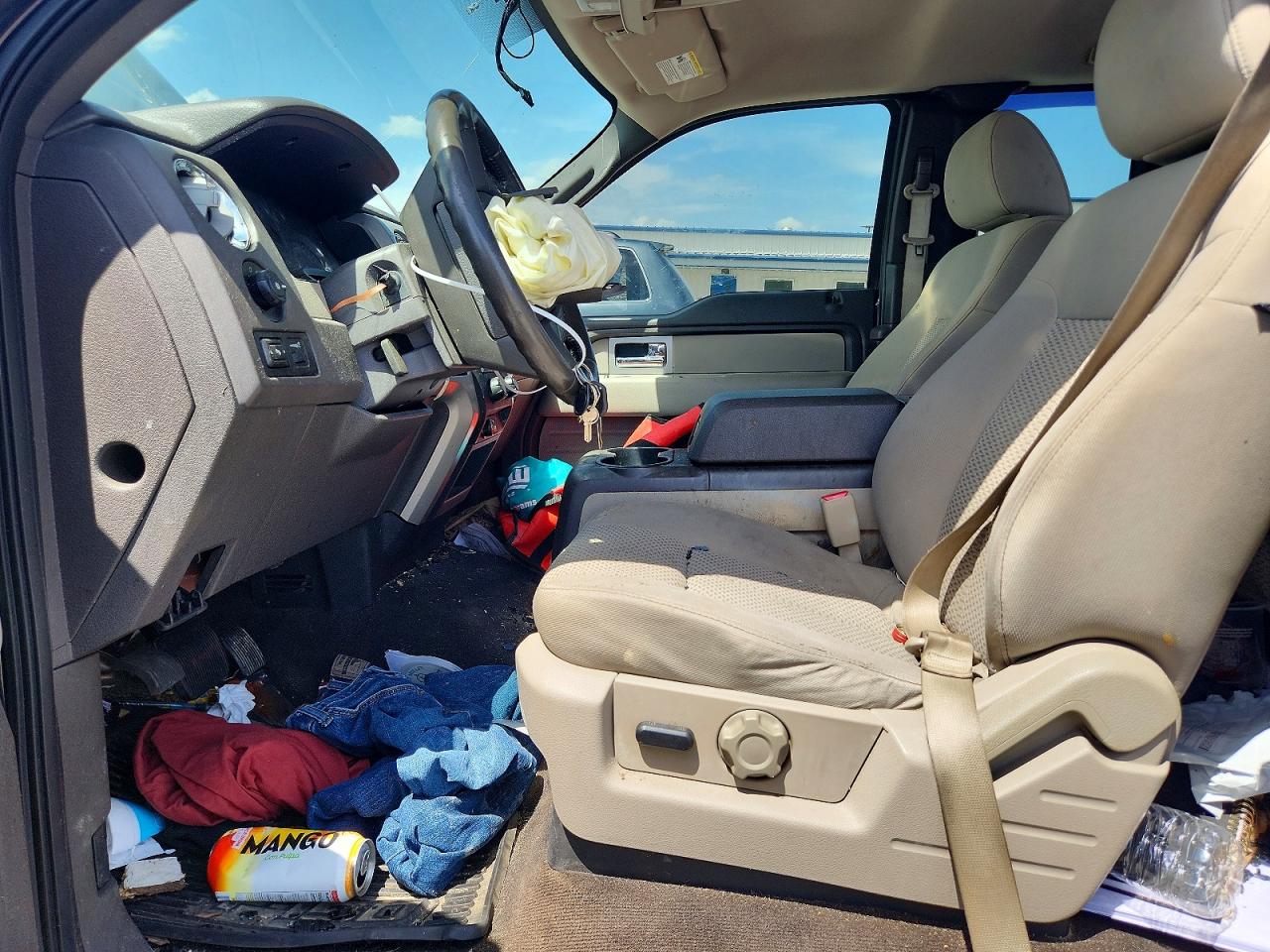 2010 Ford F150 Super Cab Silver vin: 1FTFX1EV9AFD48989