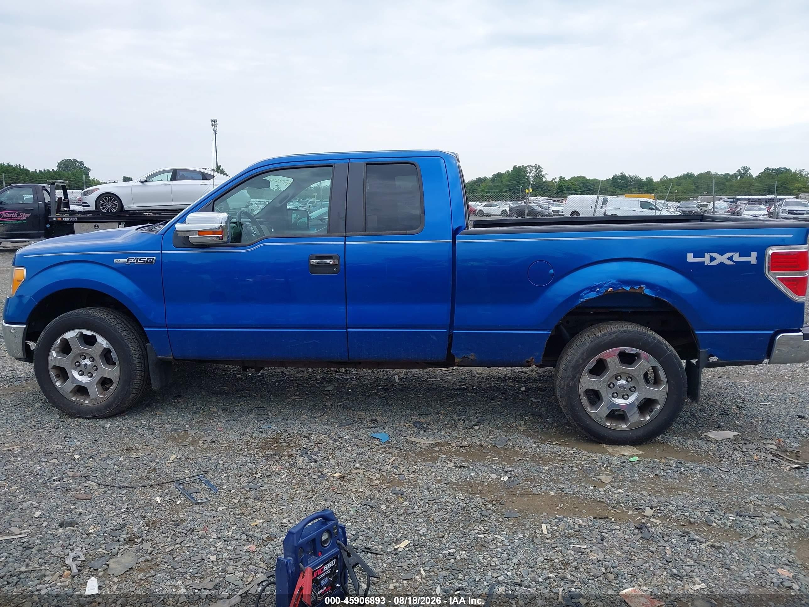 2010 Ford F-150 Xlt Blue vin: 1FTFX1EV9AFD75318