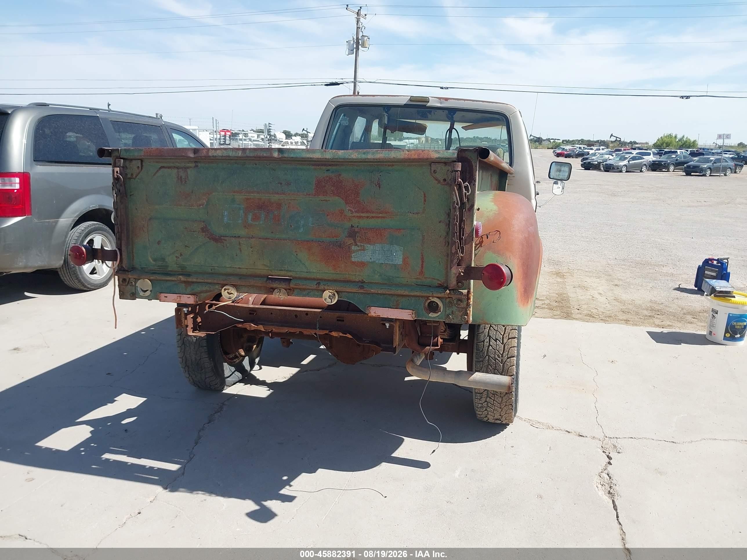 1981 Ford F250   Tan vin: 1FTFX25G5BKA05094