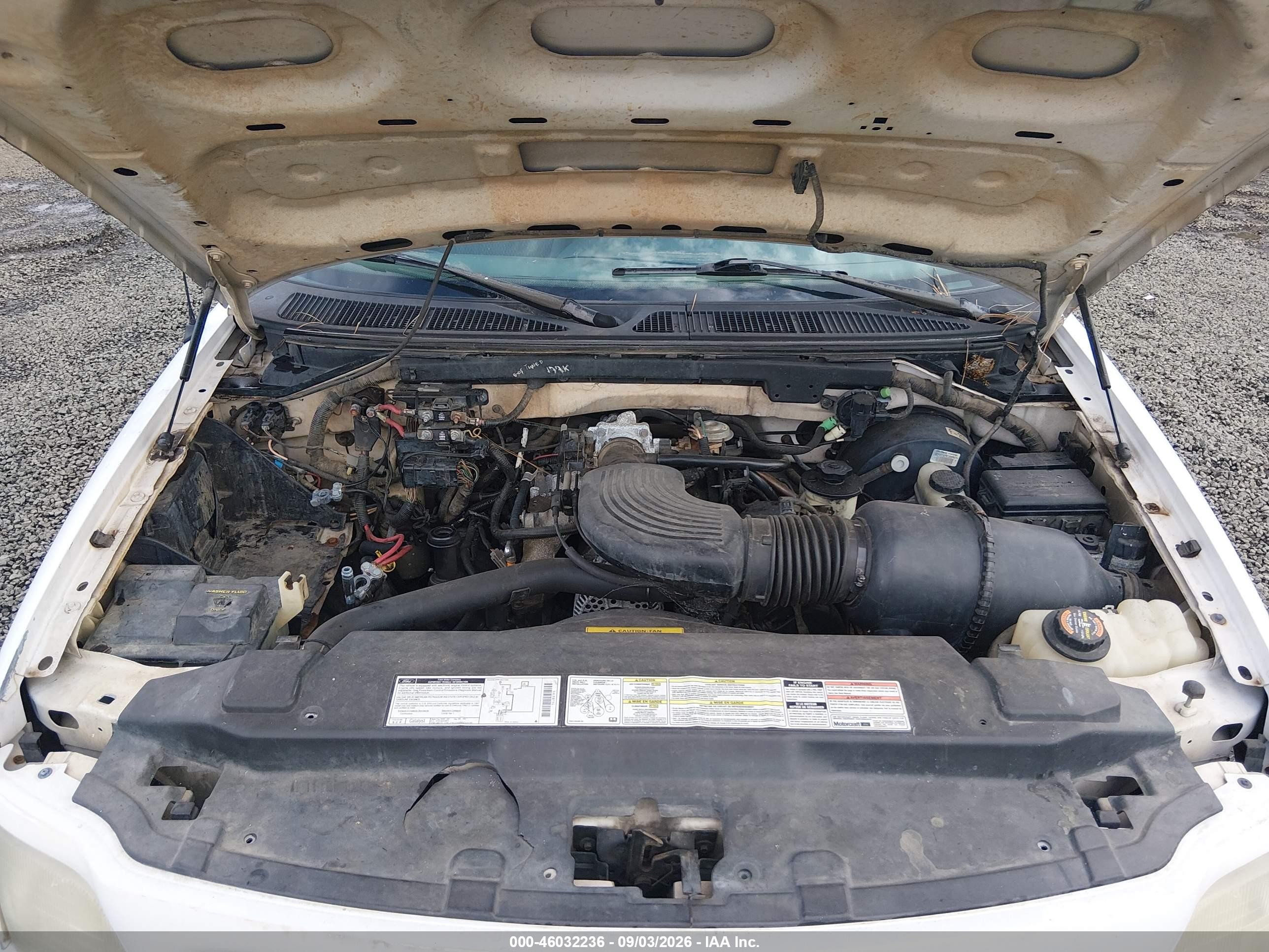 1997 Ford F250   Белый vin: 1FTFX28L0VKC43612