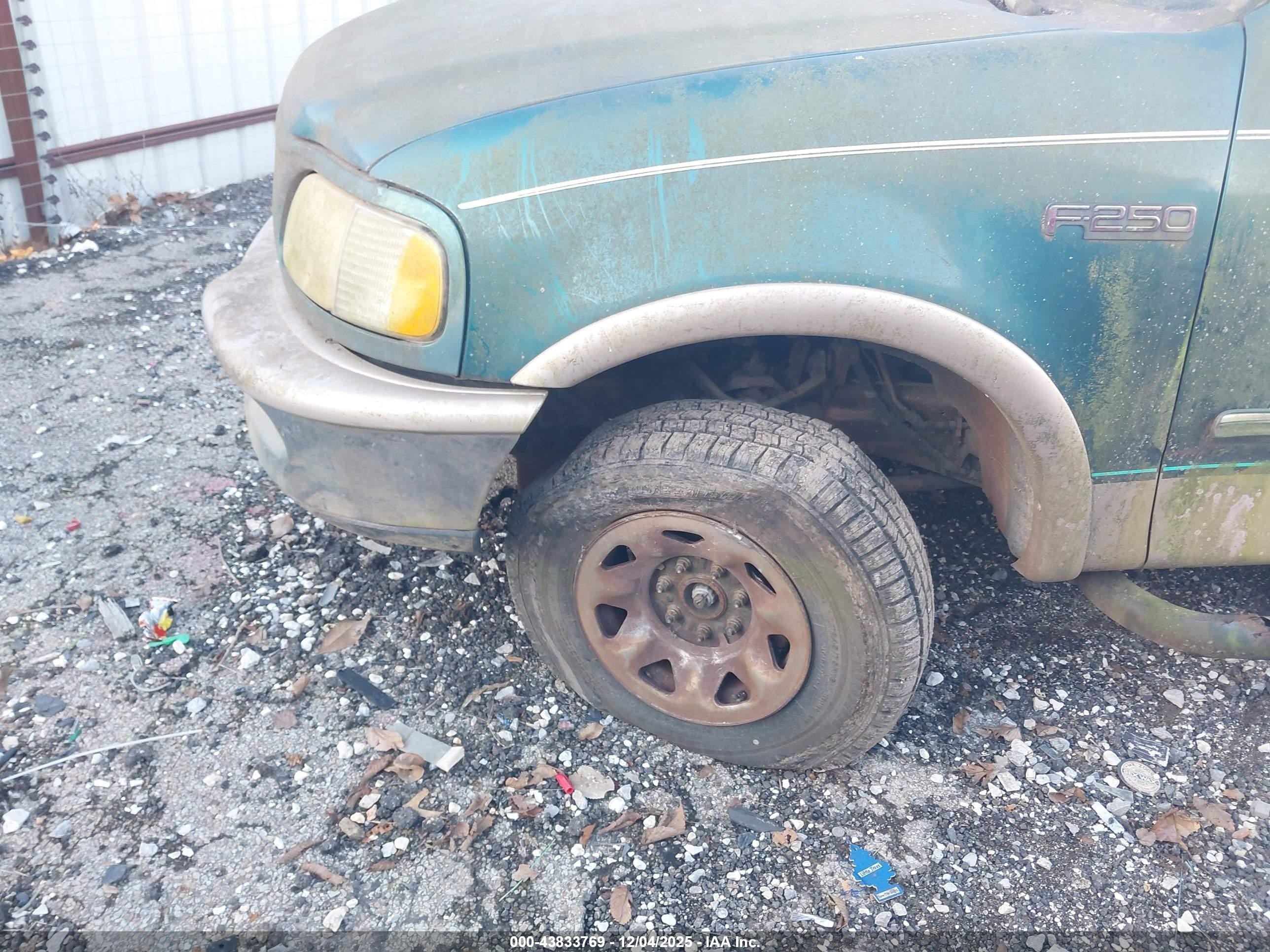 1997 Ford F-250 Lariat/standard/xl/xlt Green vin: 1FTFX28L5VKC59238