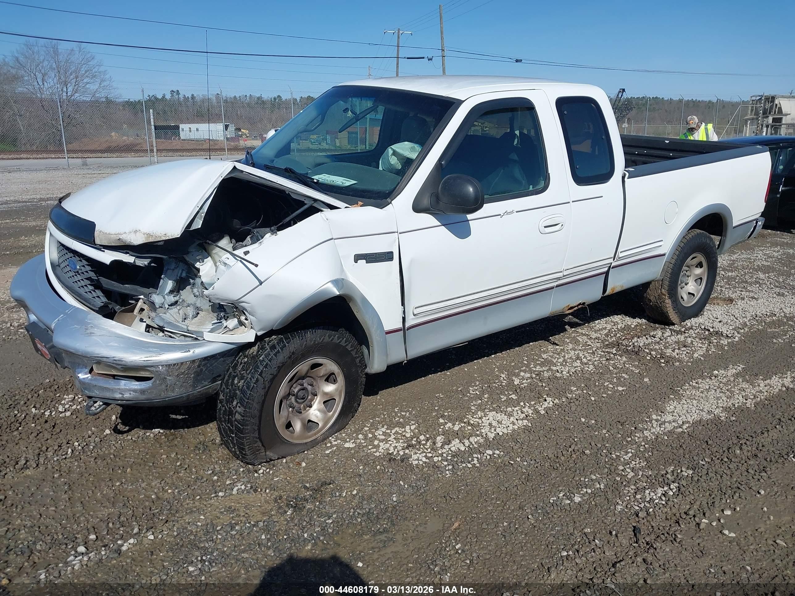 1997 Ford F250   White vin: 1FTFX28L7VNC23761
