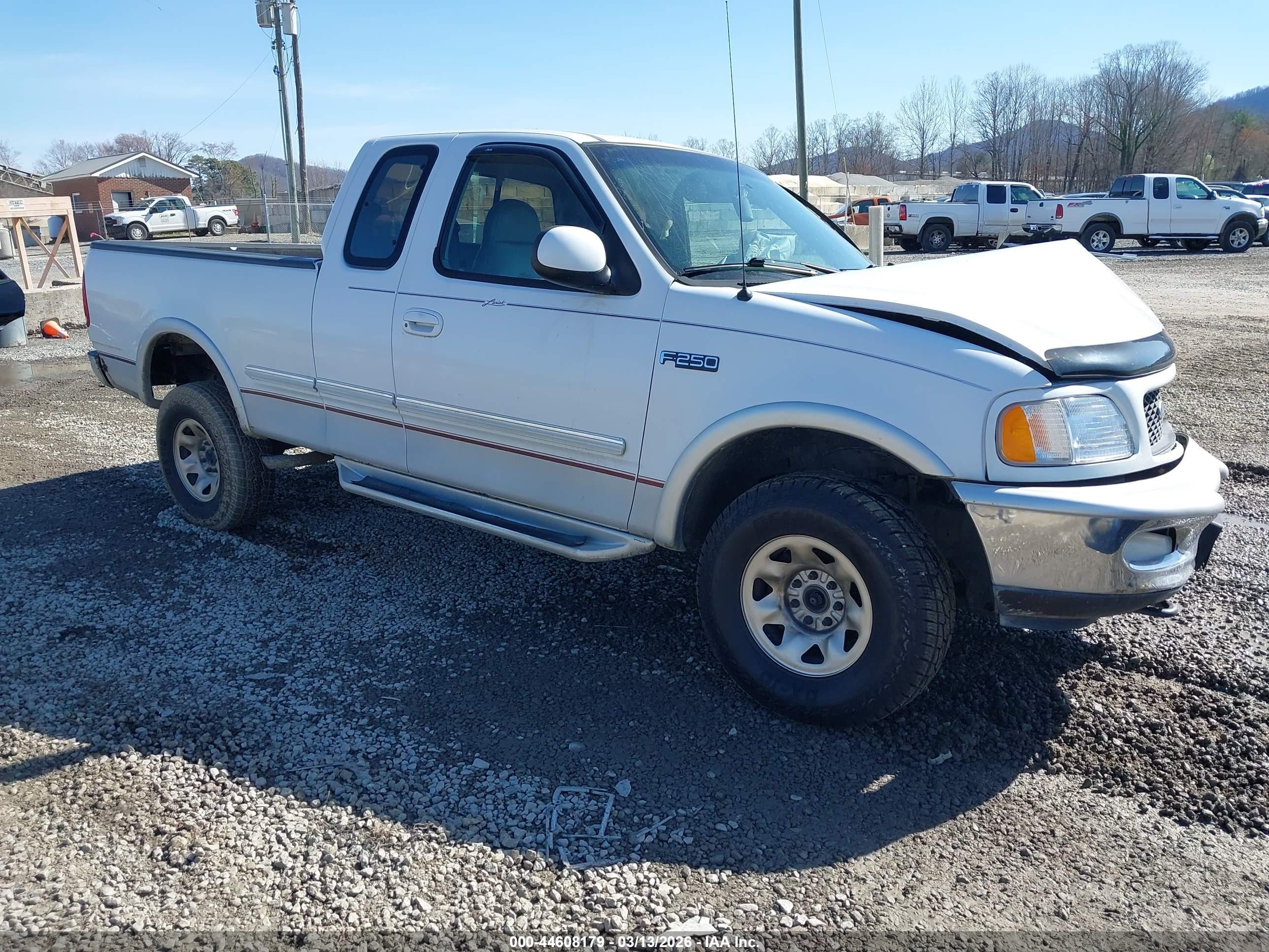 1997 Ford F250   White vin: 1FTFX28L7VNC23761