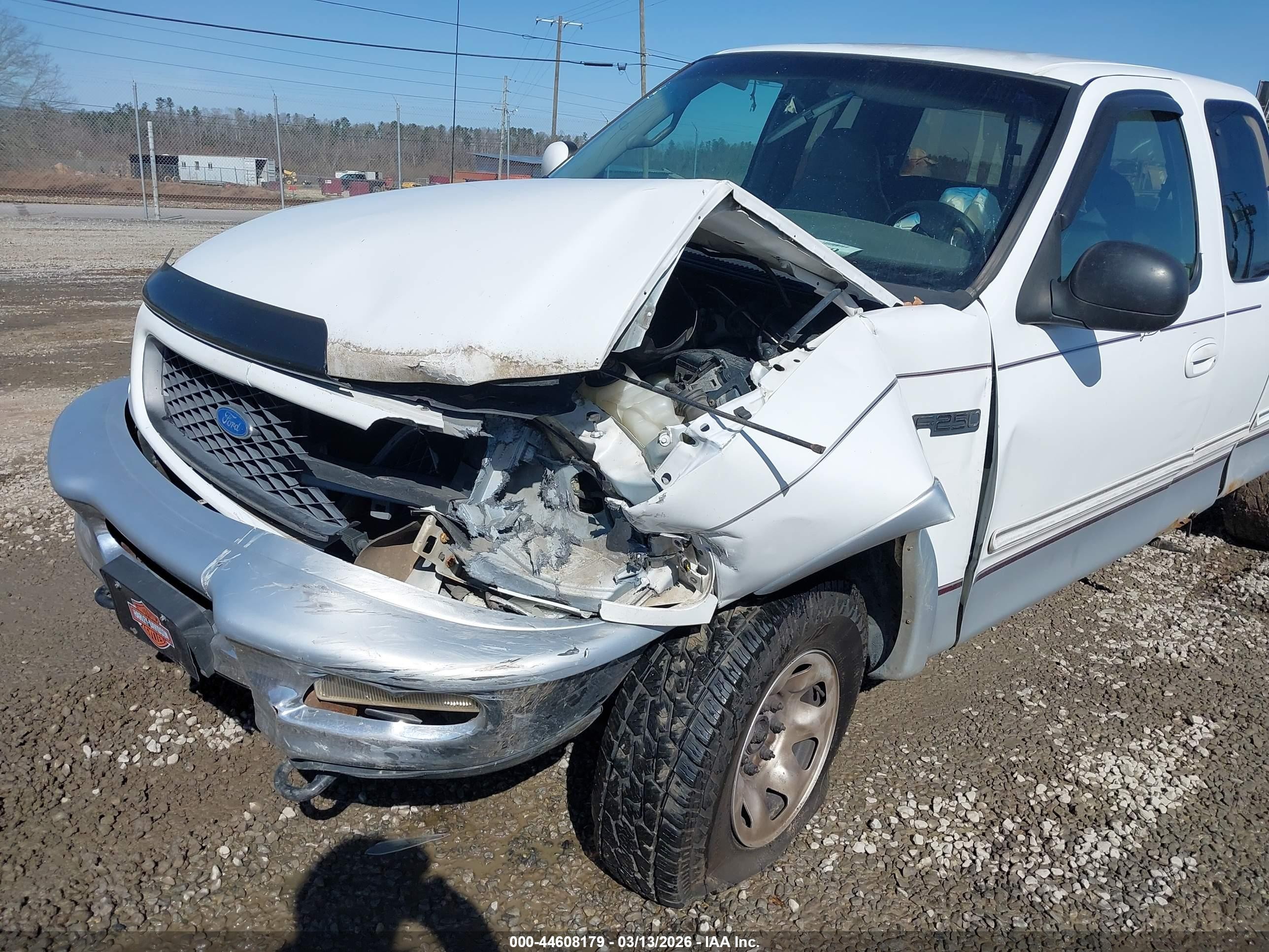 1997 Ford F250   White vin: 1FTFX28L7VNC23761