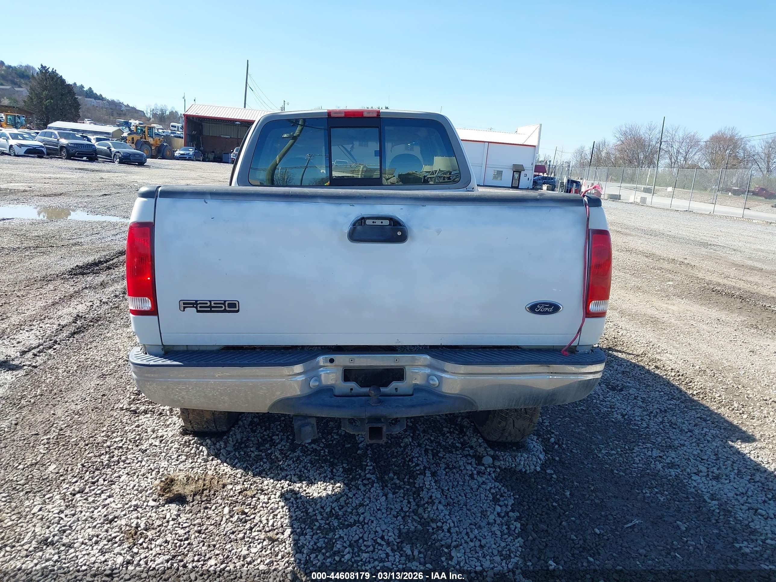 1997 Ford F250   White vin: 1FTFX28L7VNC23761