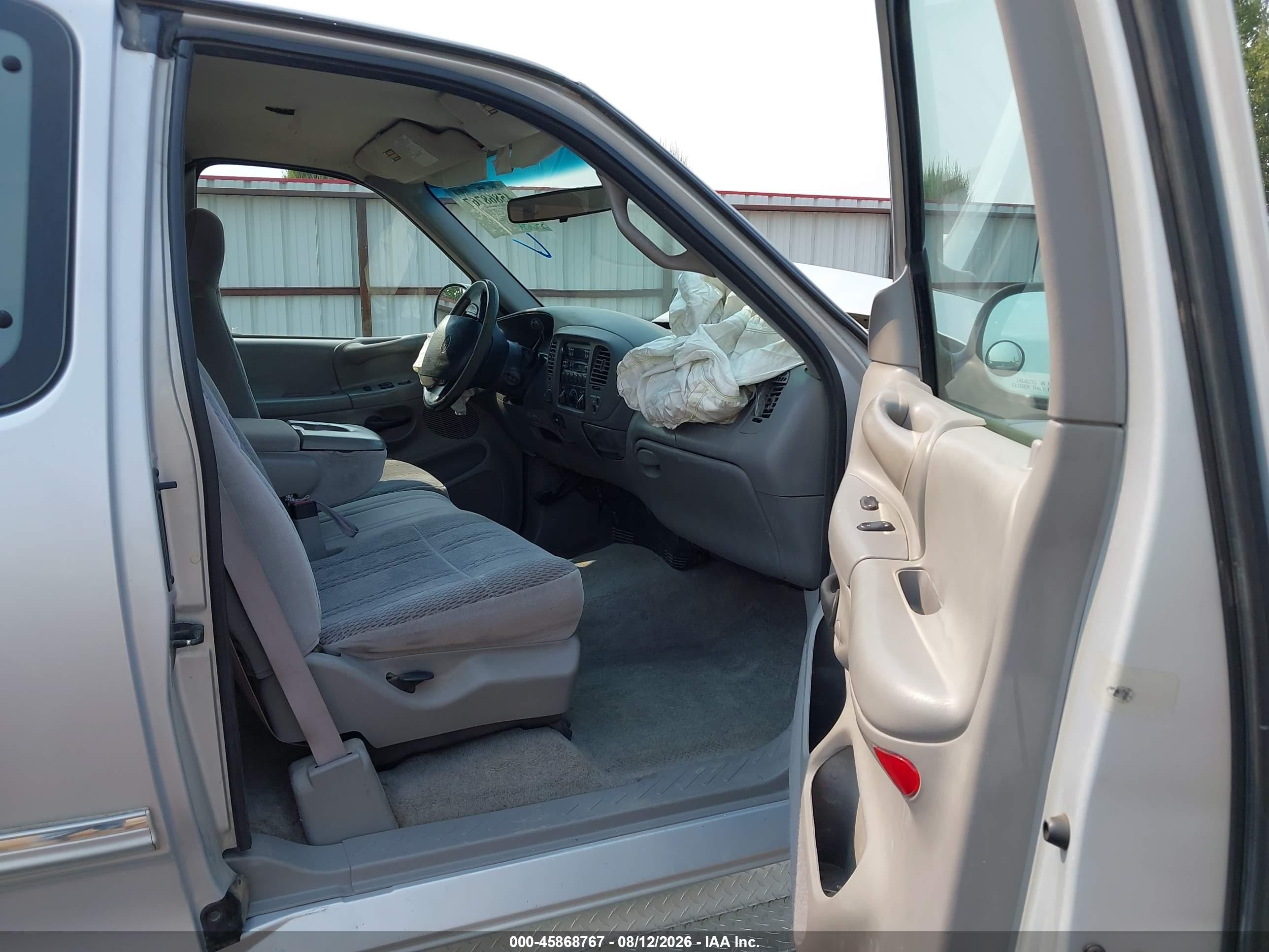 1997 Ford F-250 Standard   Silver vin: 1FTFX28W8VKD58923