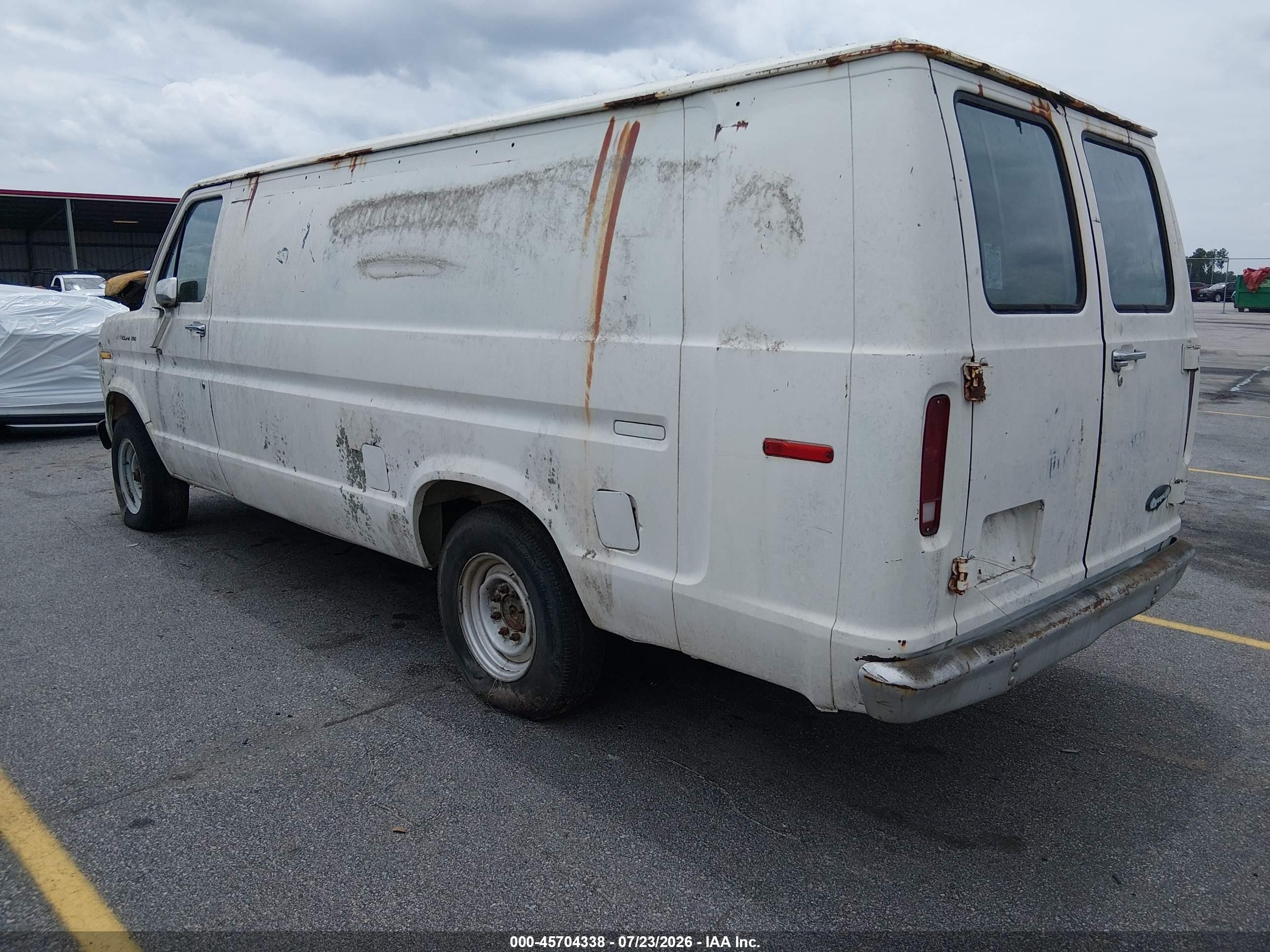1987 Ford Econoline E250 Super Duty Van White vin: 1FTGS24H9HHC12946
