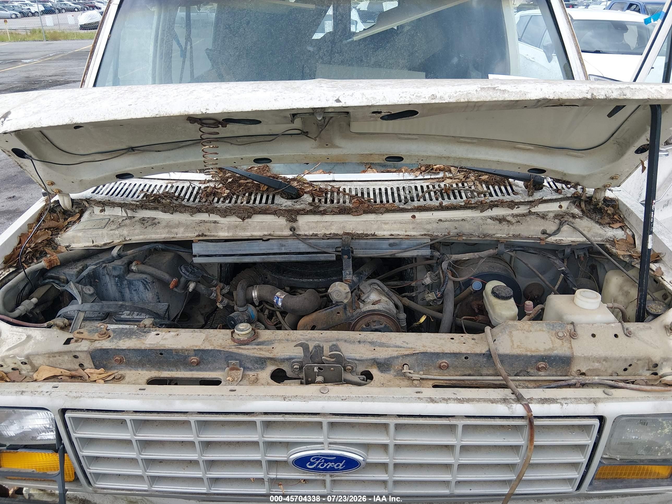 1987 Ford Econoline E250 Super Duty Van White vin: 1FTGS24H9HHC12946