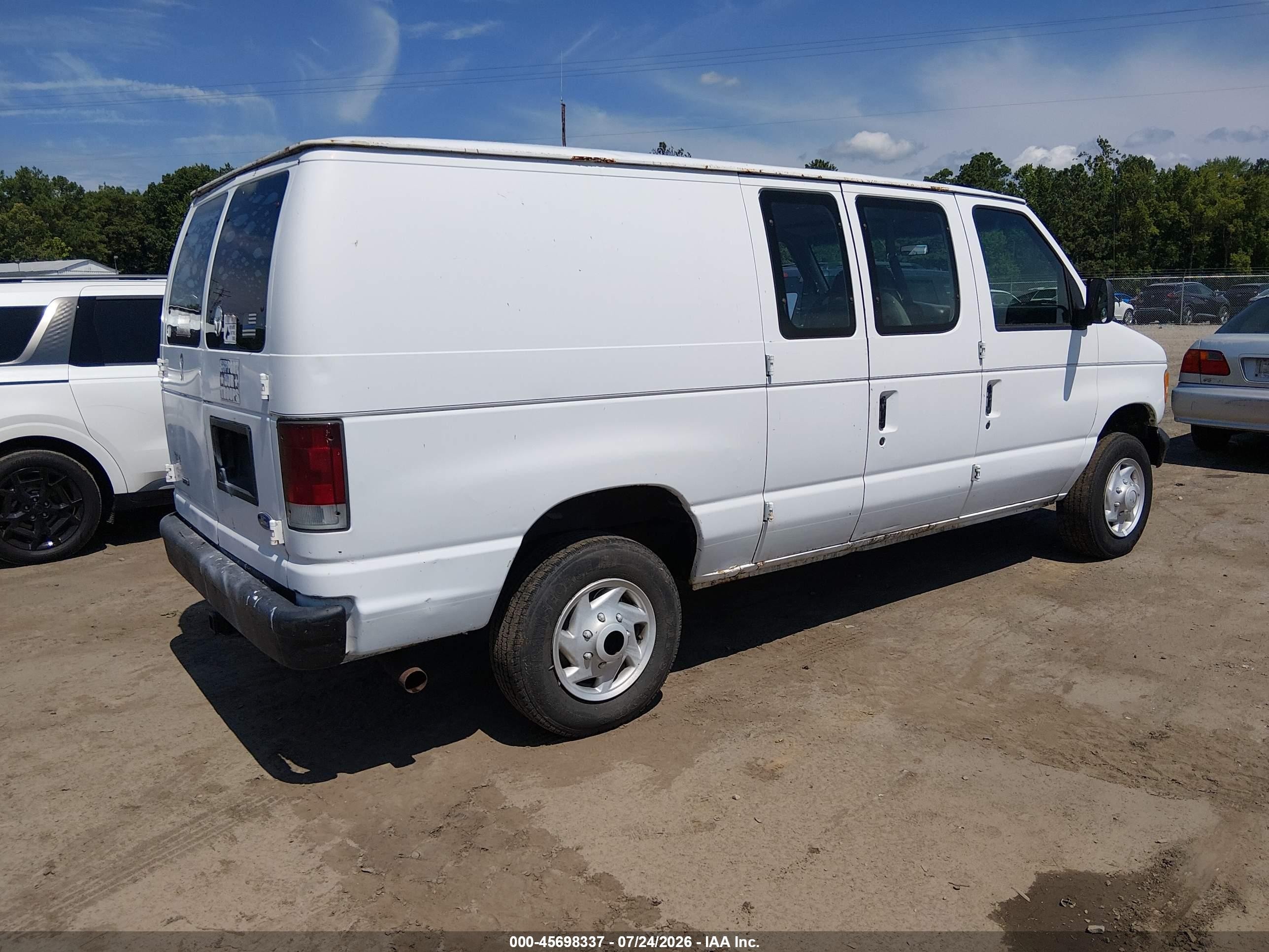 1995 Ford Econoline E250 Van White vin: 1FTHE24H5SHA35086