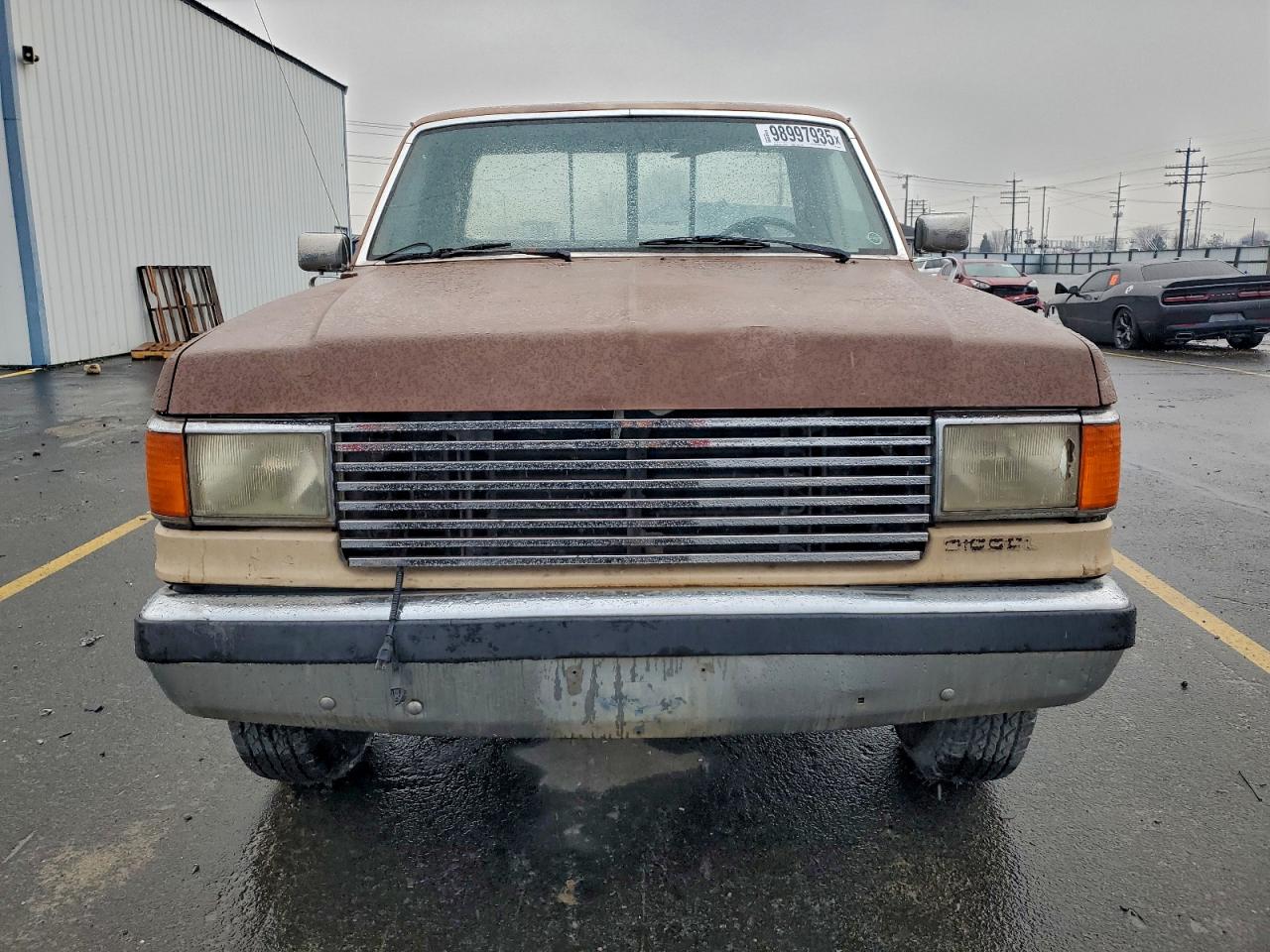 1987 Ford F250 Brown vin: 1FTHF251XHPA17700