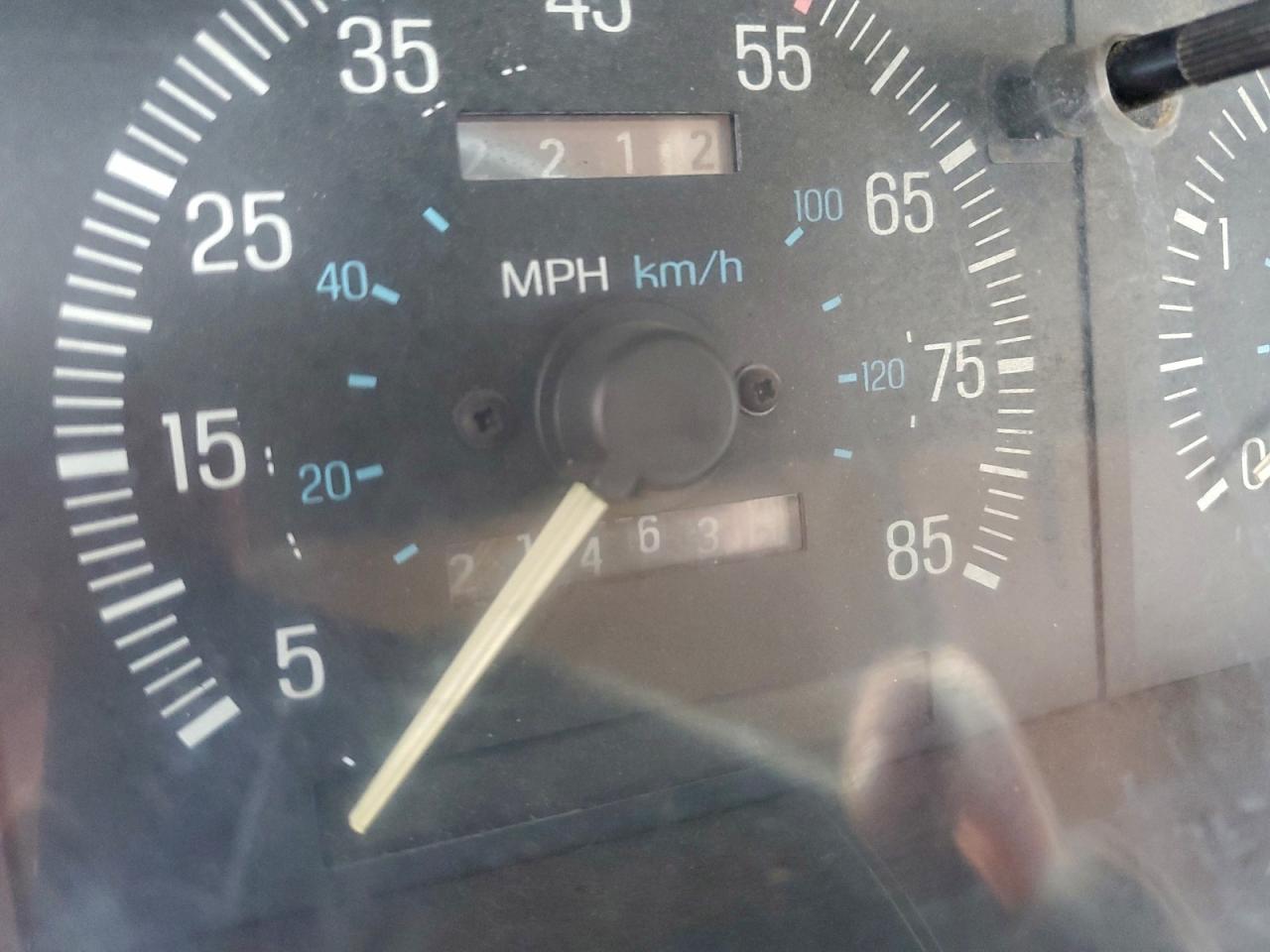 1987 Ford F250 Brown vin: 1FTHF251XHPA17700