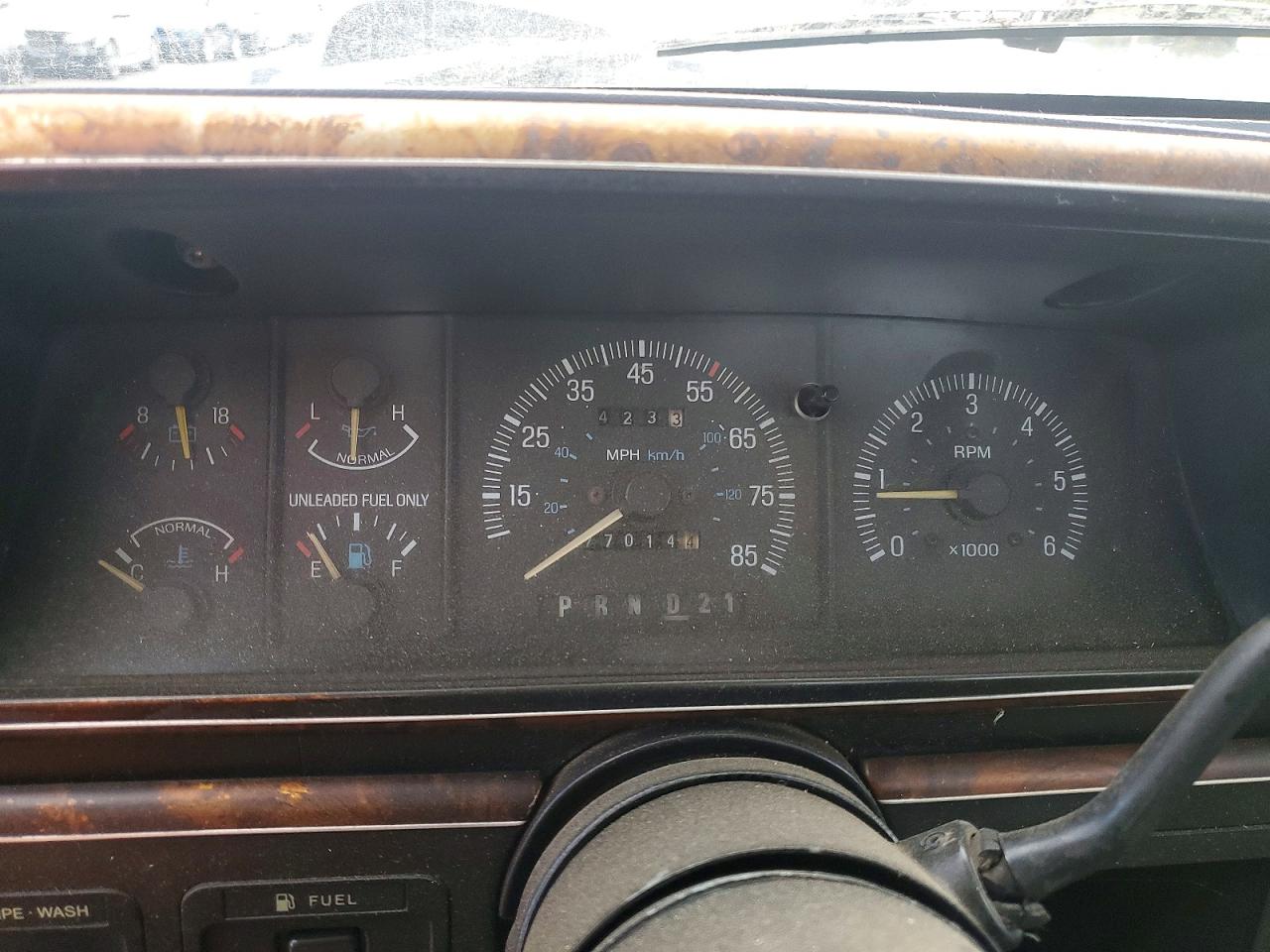 1989 Ford F250 White vin: 1FTHF25G0KPA37403