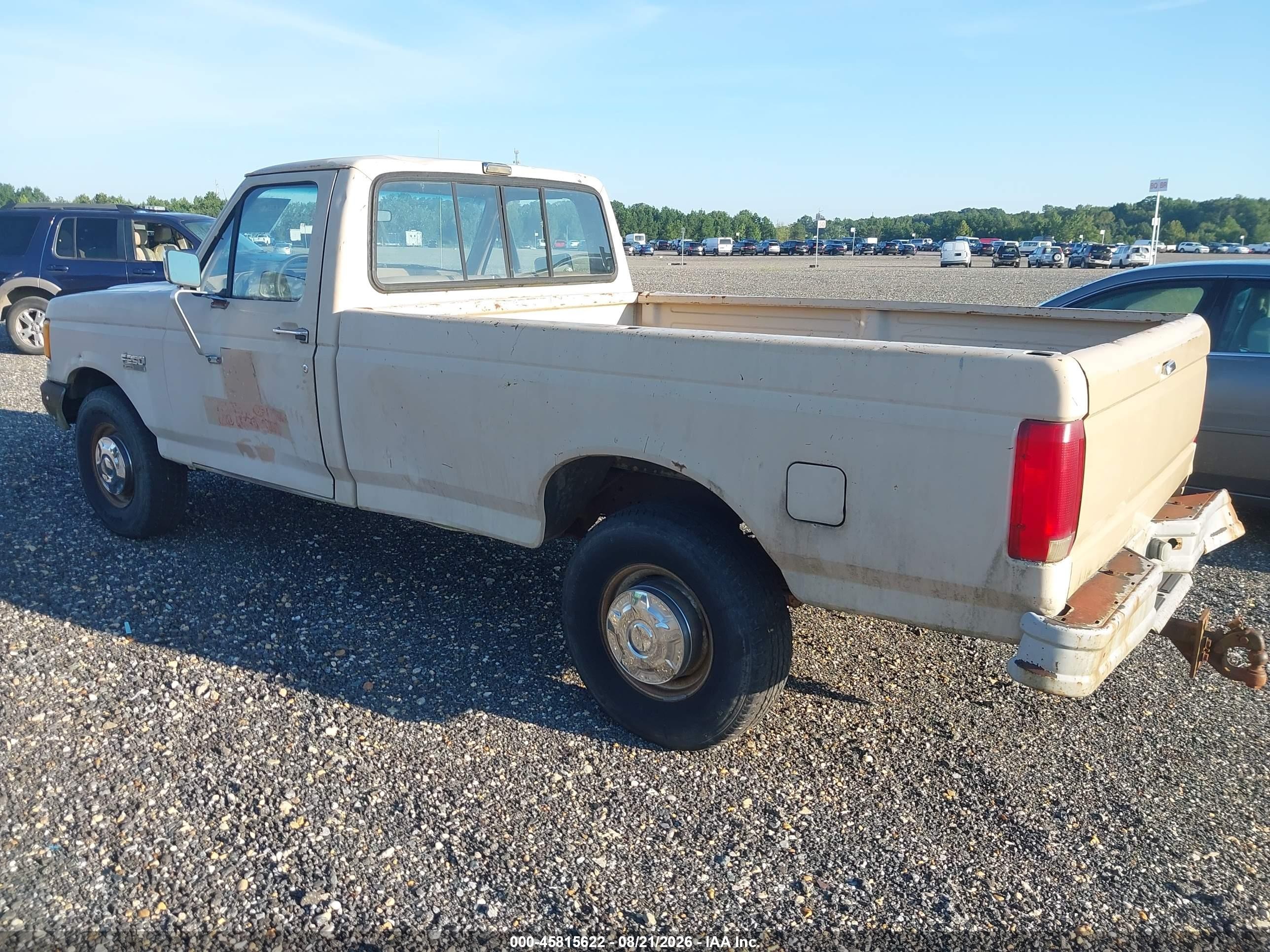 1991 Ford F250   Beige vin: 1FTHF25H3MNA47723