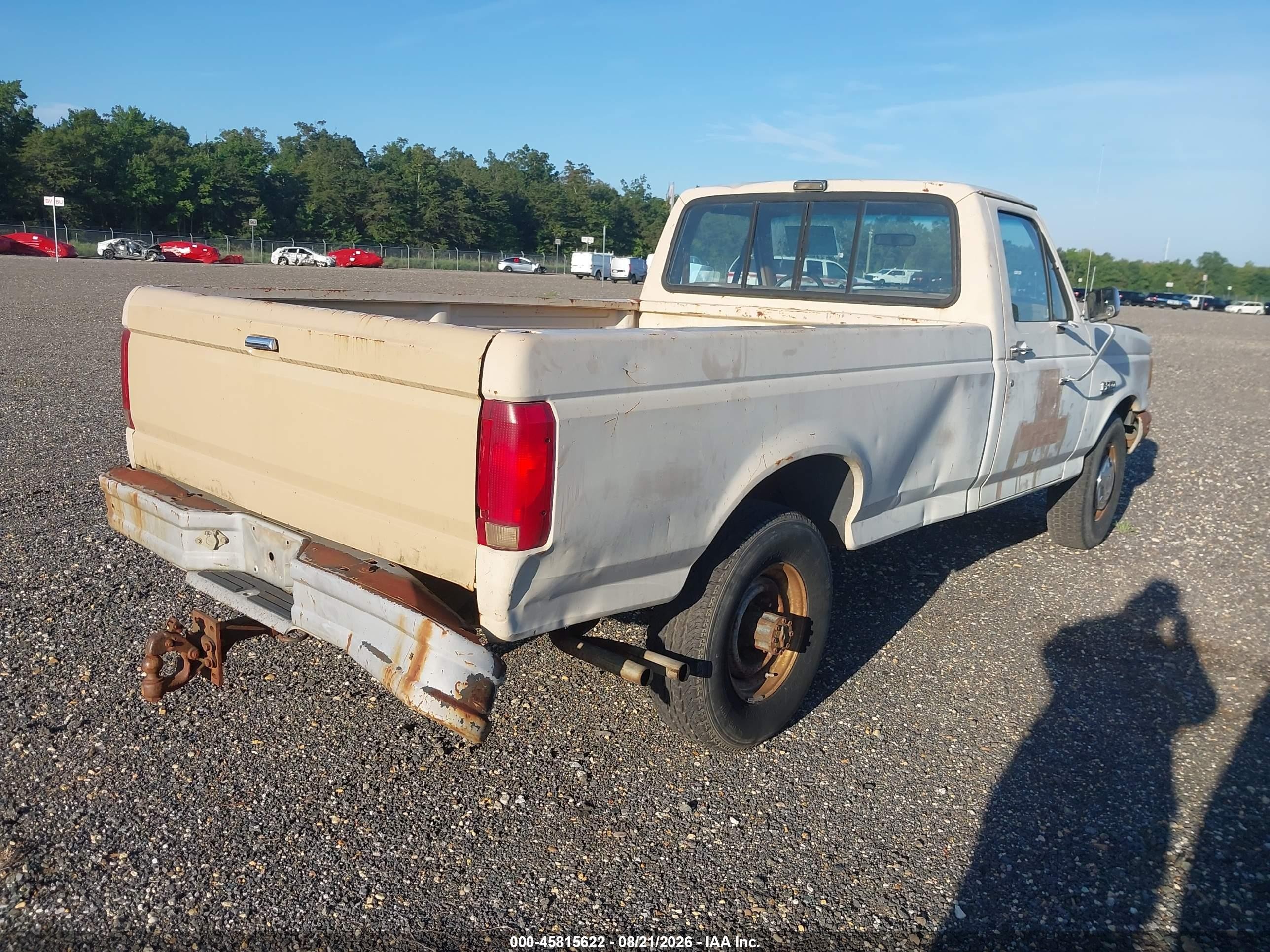 1991 Ford F250   Beige vin: 1FTHF25H3MNA47723