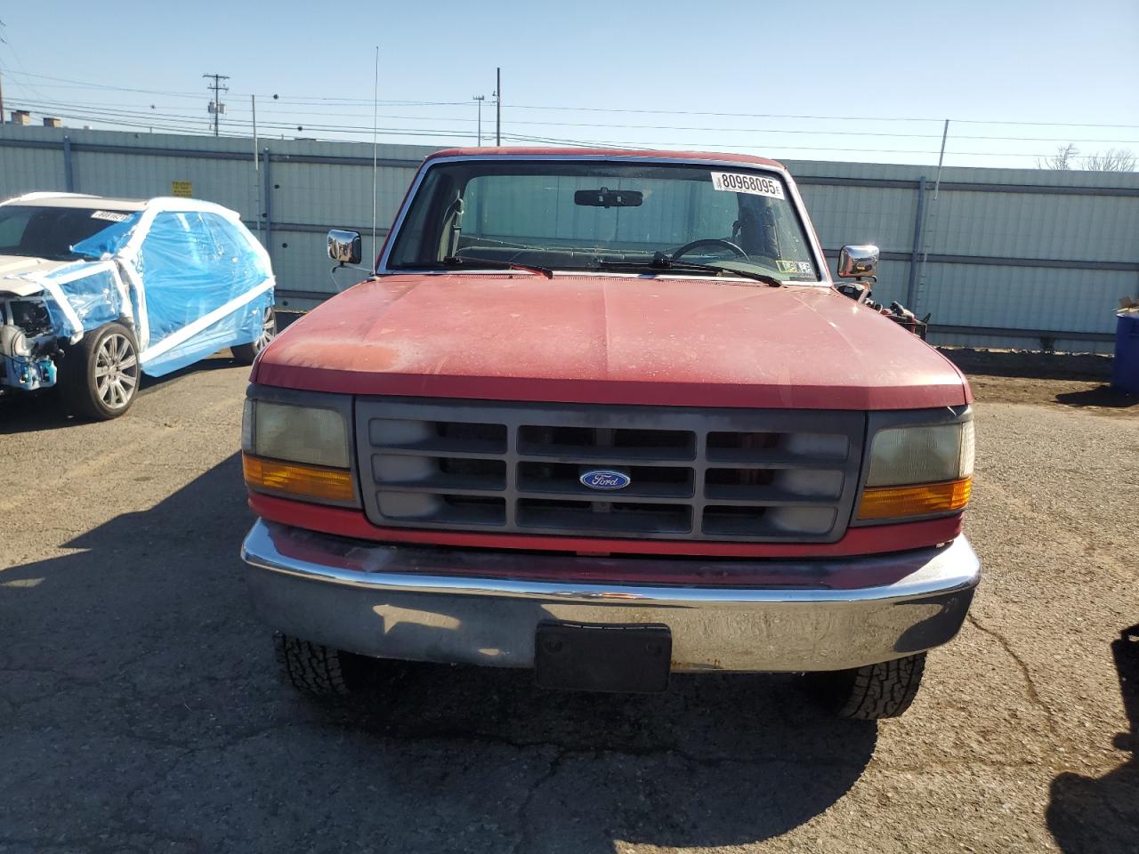 1995 Ford F250 Red vin: 1FTHF25H5SNA12257