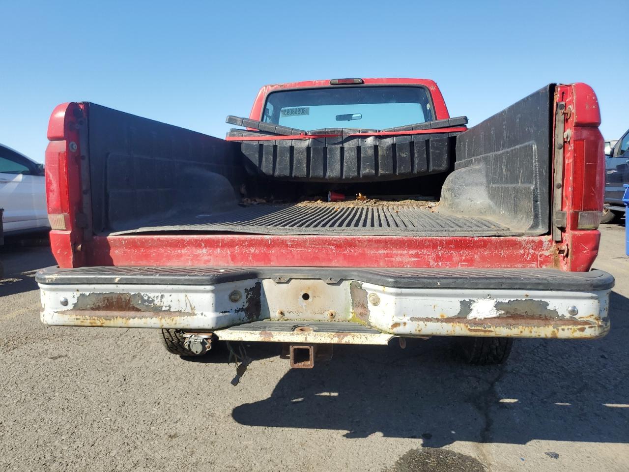 1995 Ford F250 Red vin: 1FTHF25H5SNA12257