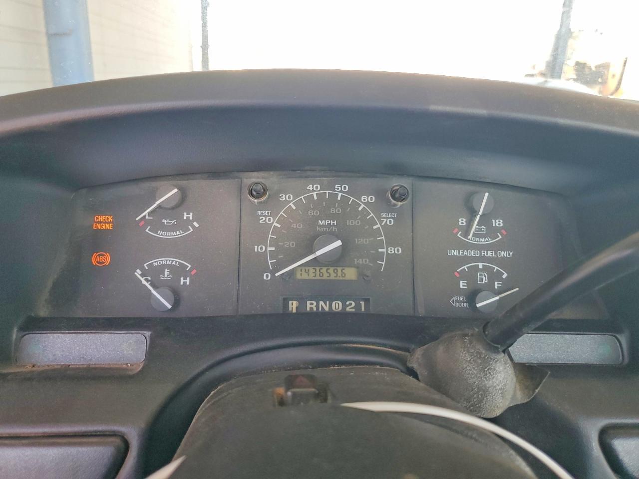 1996 Ford F250 White vin: 1FTHF25H5TEB68090