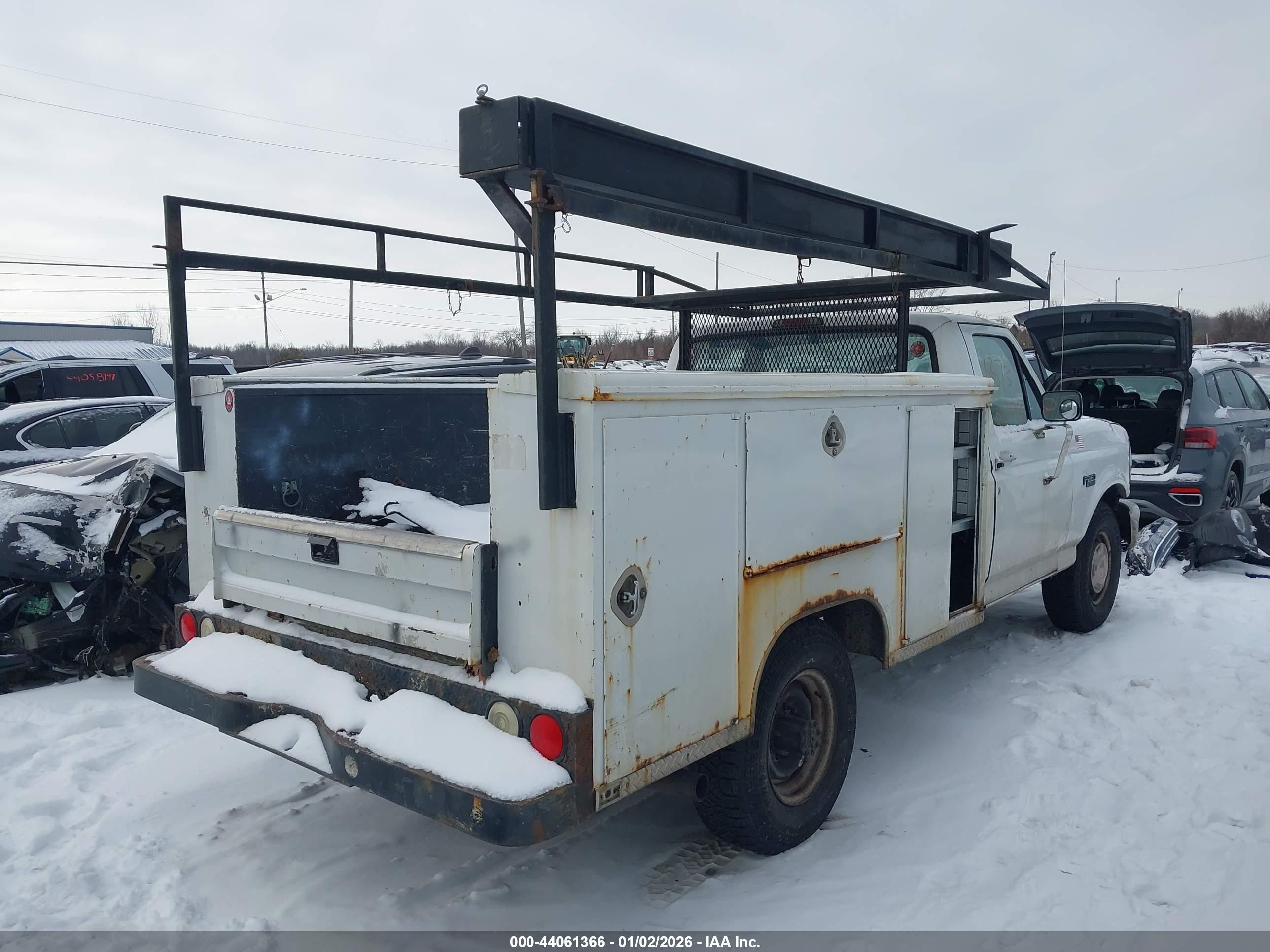 1996 Ford F250   Белый vin: 1FTHF25H5TLB52466
