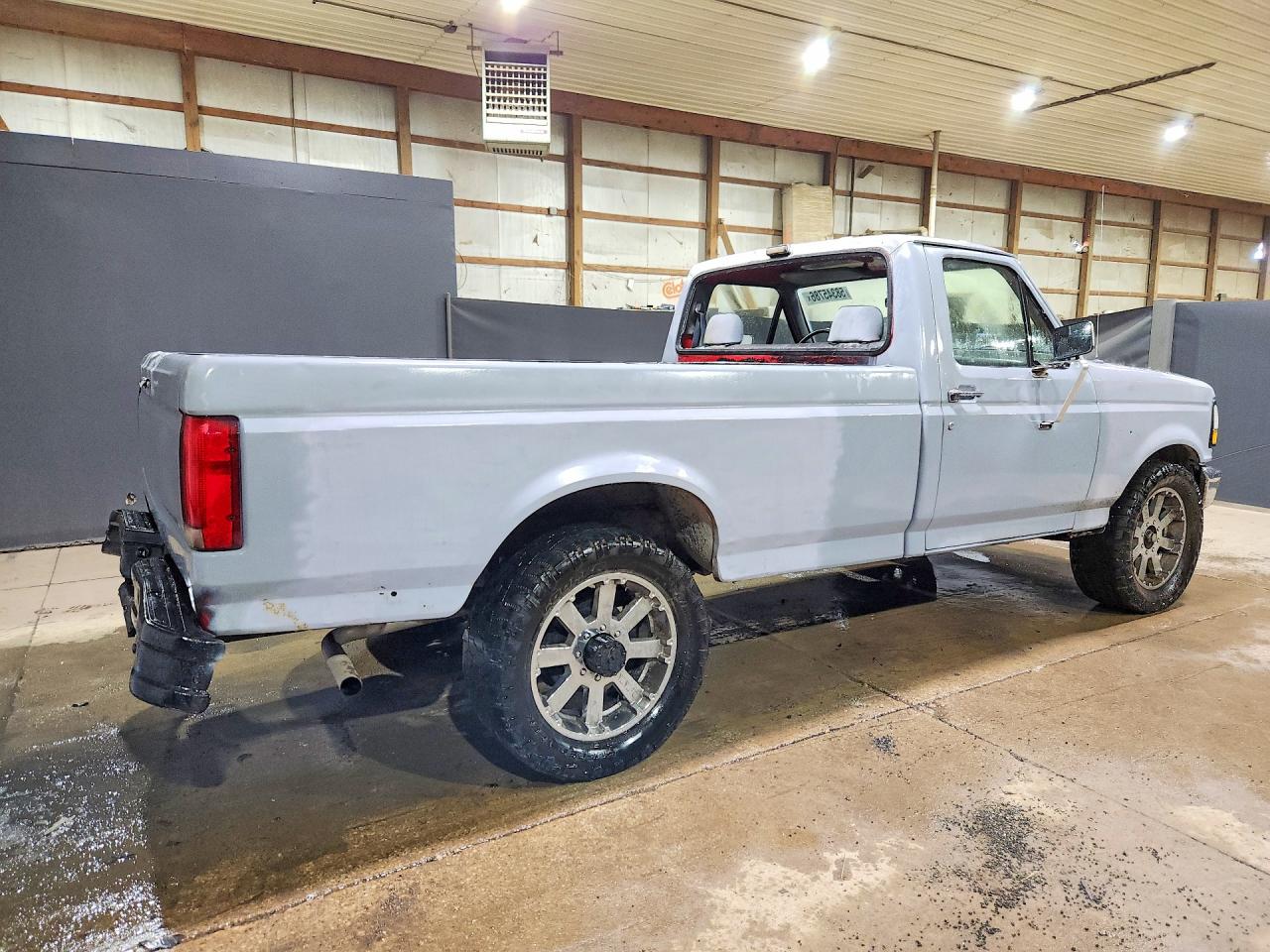1992 Ford F250 Gray vin: 1FTHF25H7NNA27489
