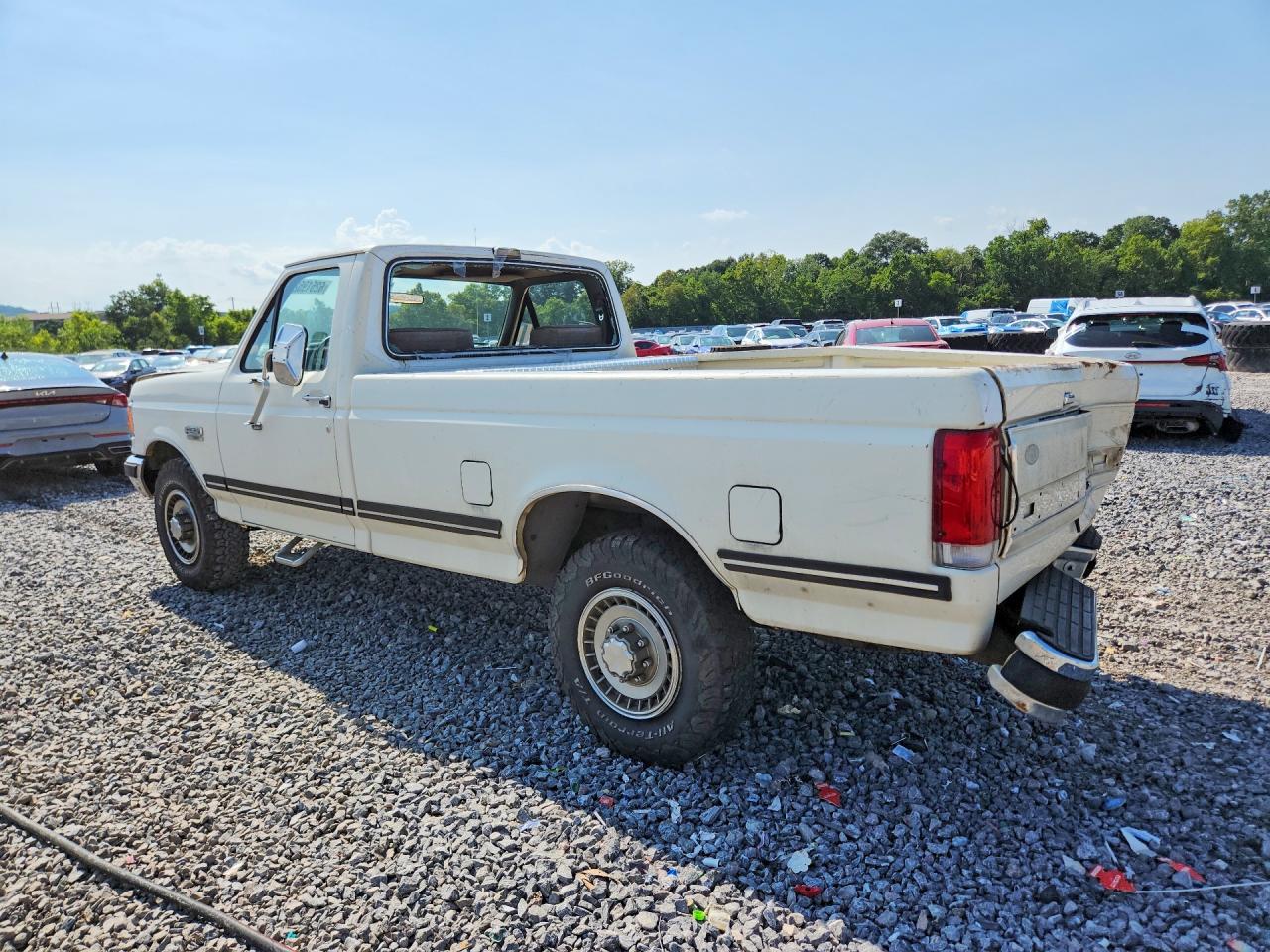 1989 Ford F250 White vin: 1FTHF25H9KLB21509