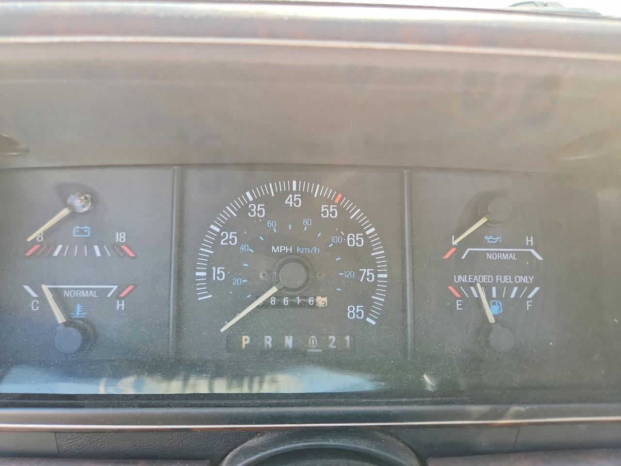 1989 Ford F250 White vin: 1FTHF25H9KLB21509