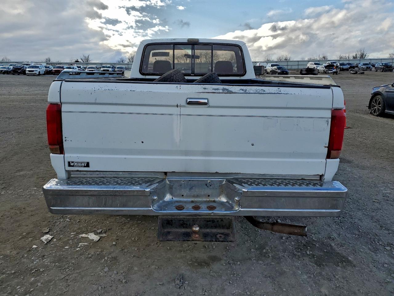 1993 Ford F250 White vin: 1FTHF25HXPNA94039