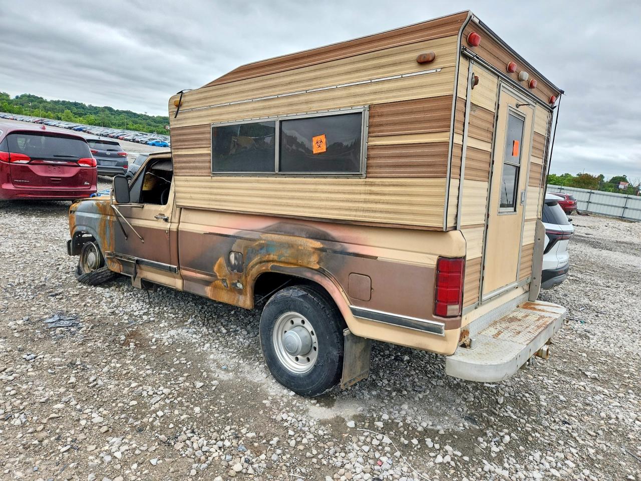 1985 Ford F250 Tan vin: 1FTHF25L9FKA94554