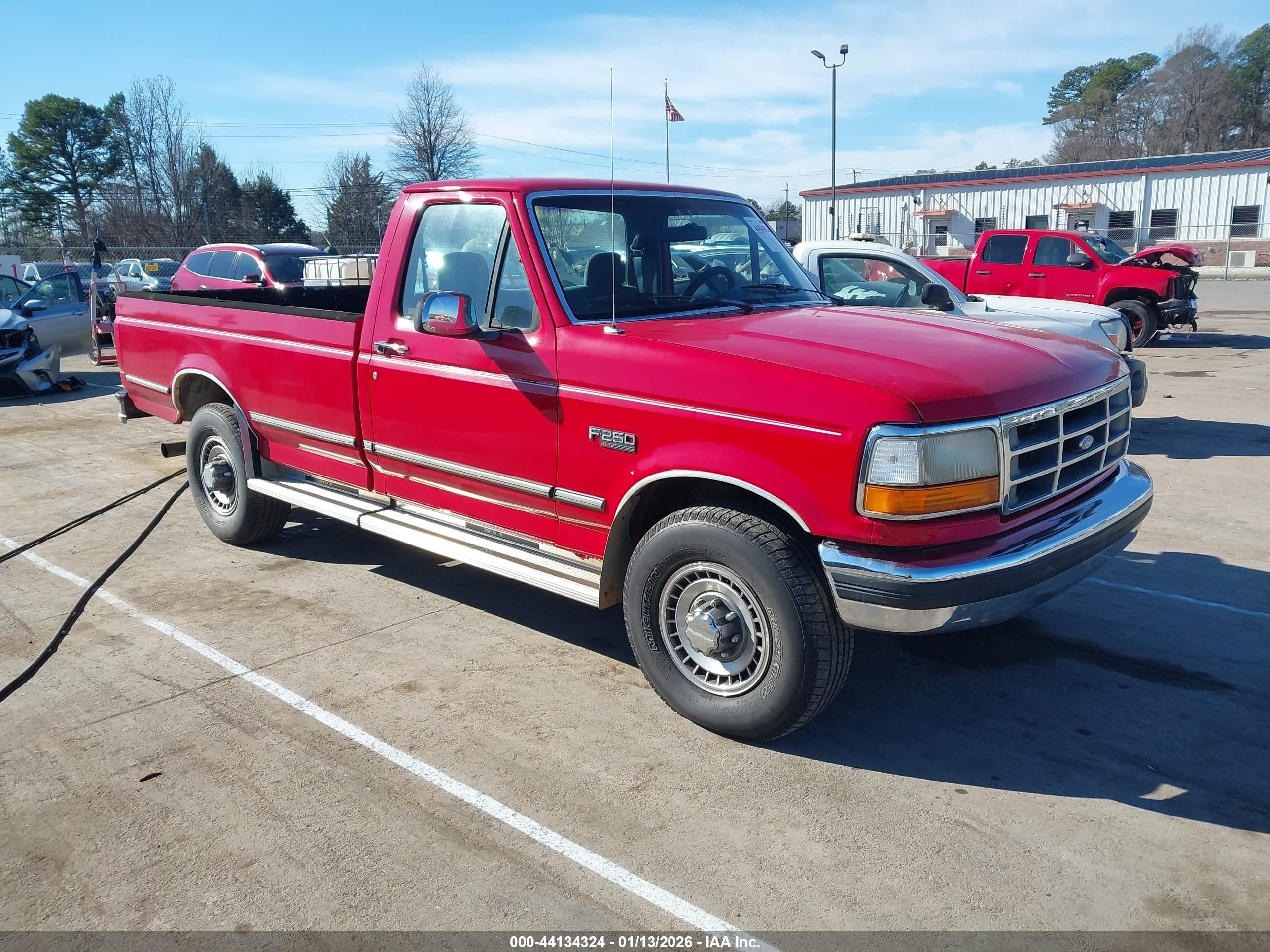 1993 Ford F250   Red vin: 1FTHF25M0PNA71530