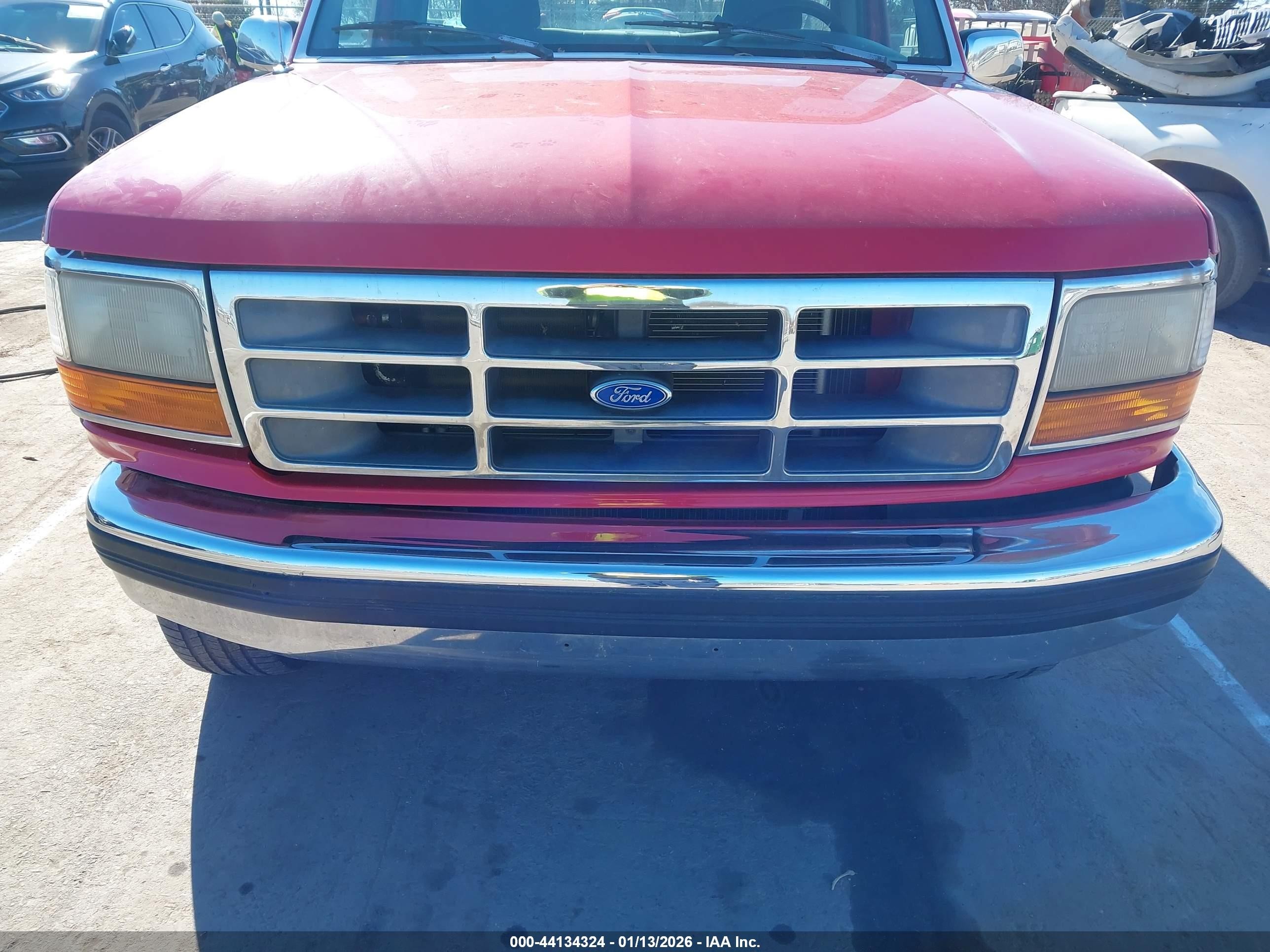 1993 Ford F250   Red vin: 1FTHF25M0PNA71530