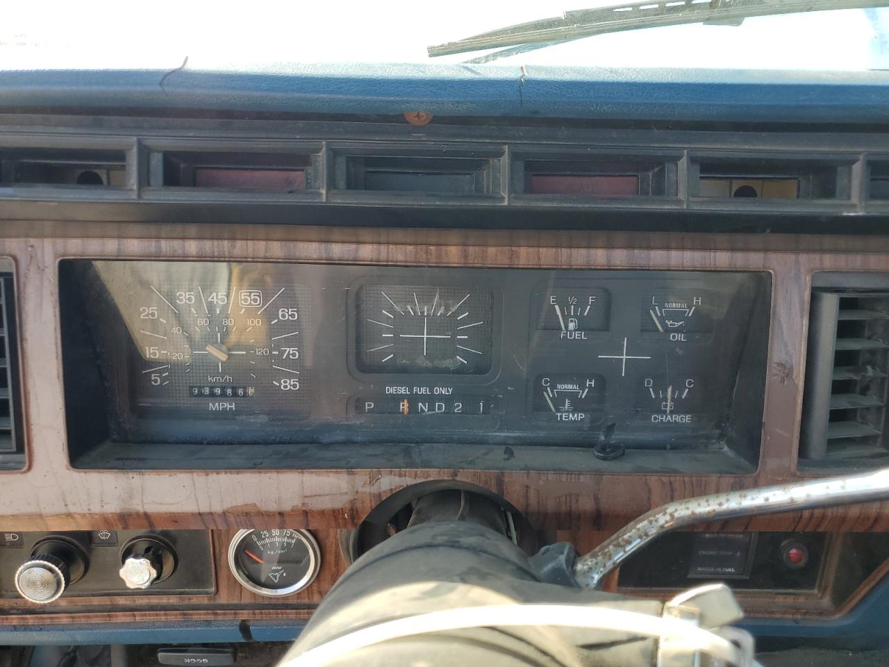 1983 Ford F250 Blue vin: 1FTHF2615DPA99988