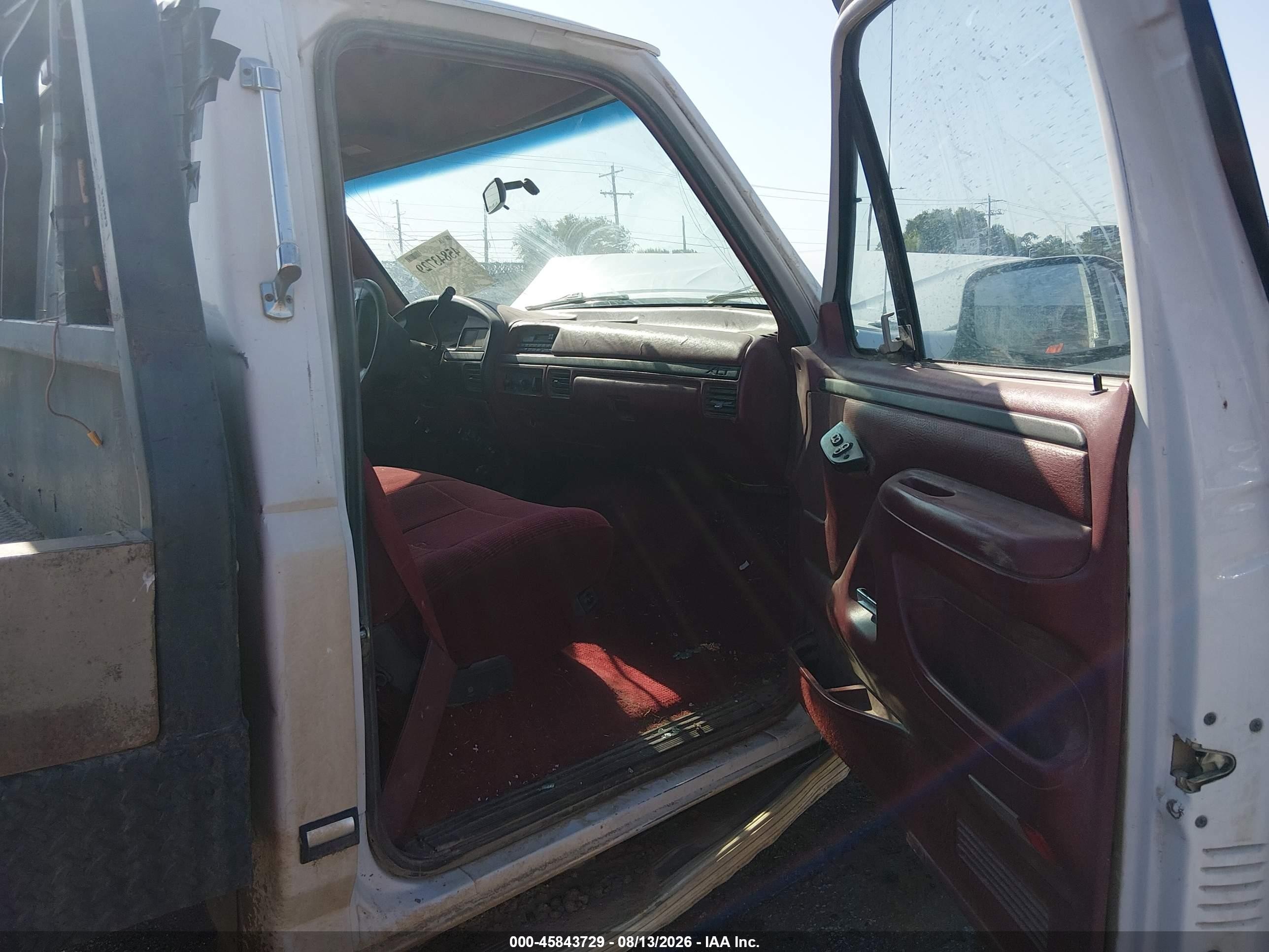 1996 Ford F250   Белый vin: 1FTHF26F4TEA77695