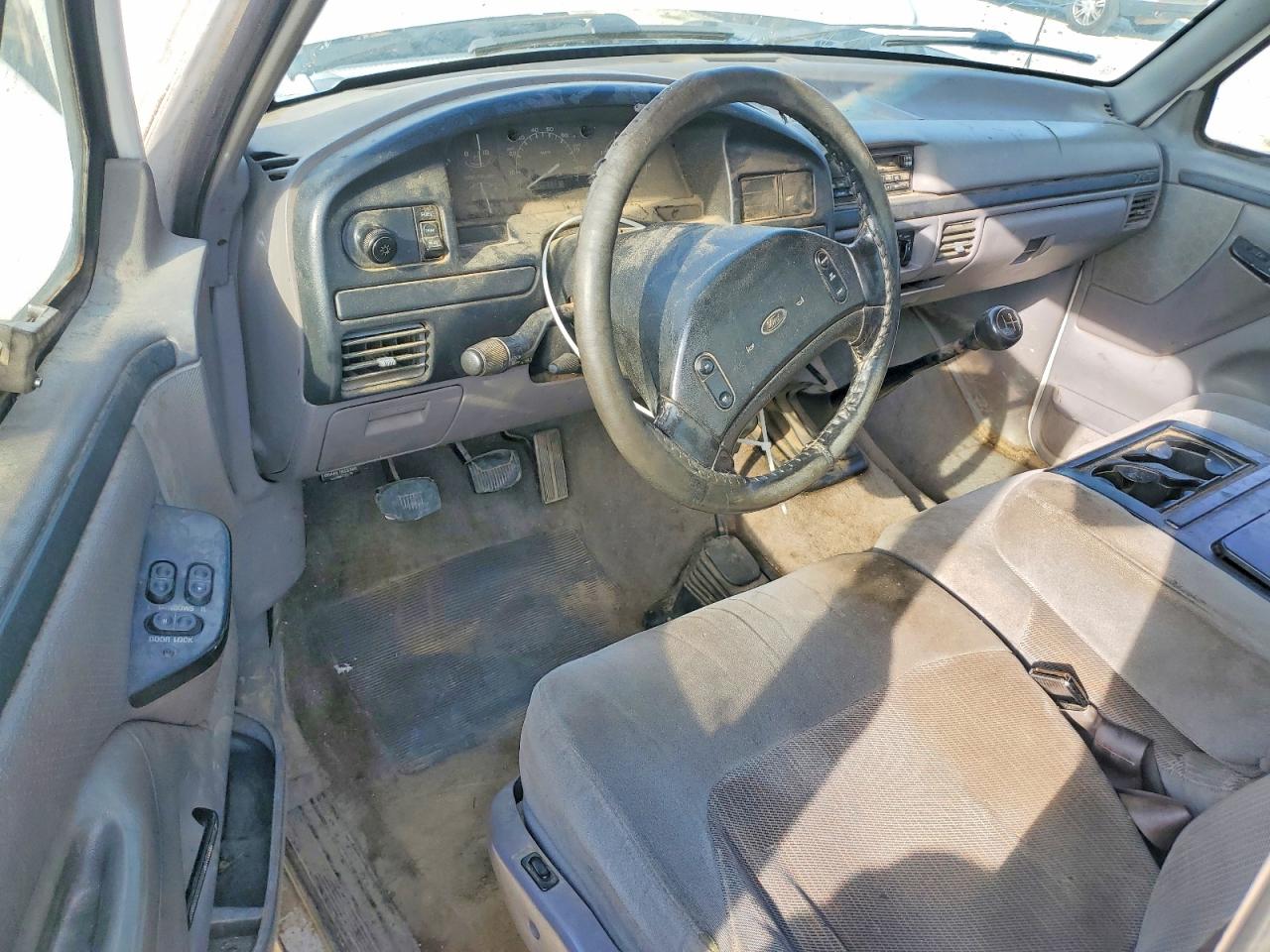 1996 Ford F250 Белый vin: 1FTHF26F7TEA99027