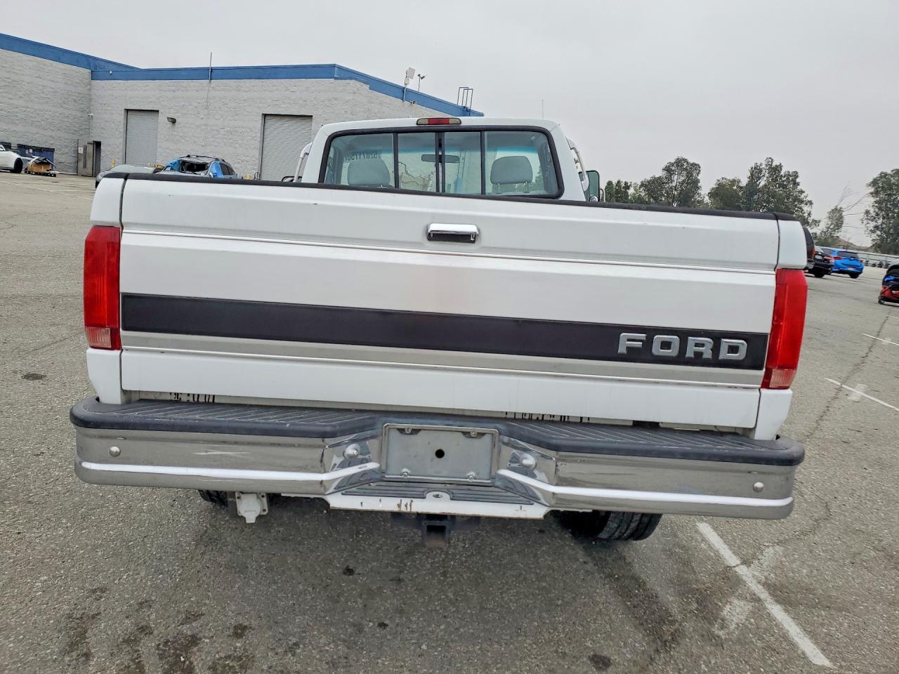 1994 Ford F250 White vin: 1FTHF26G6RNA37569