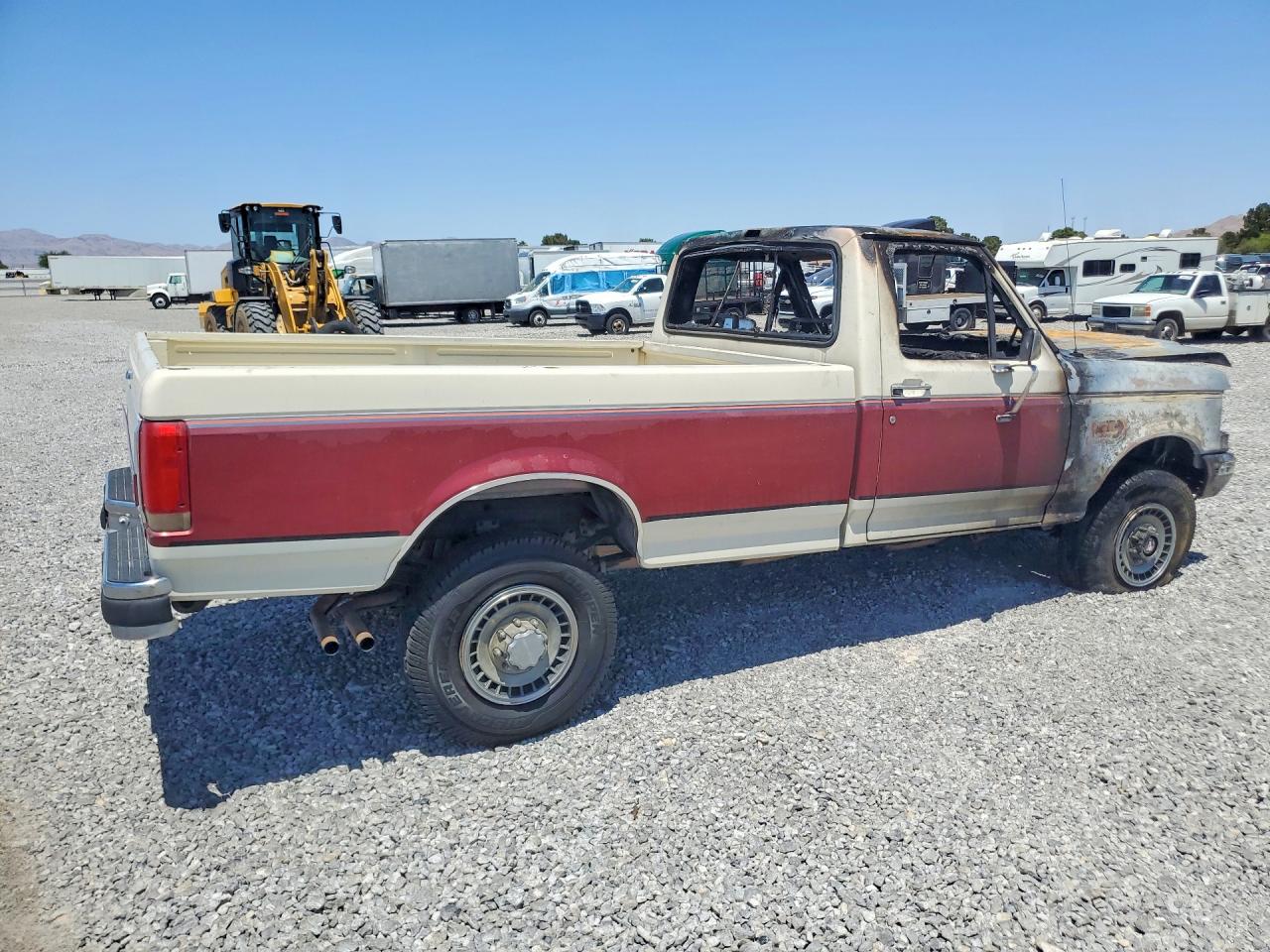 1988 Ford F250 Red vin: 1FTHF26G8JKB21513