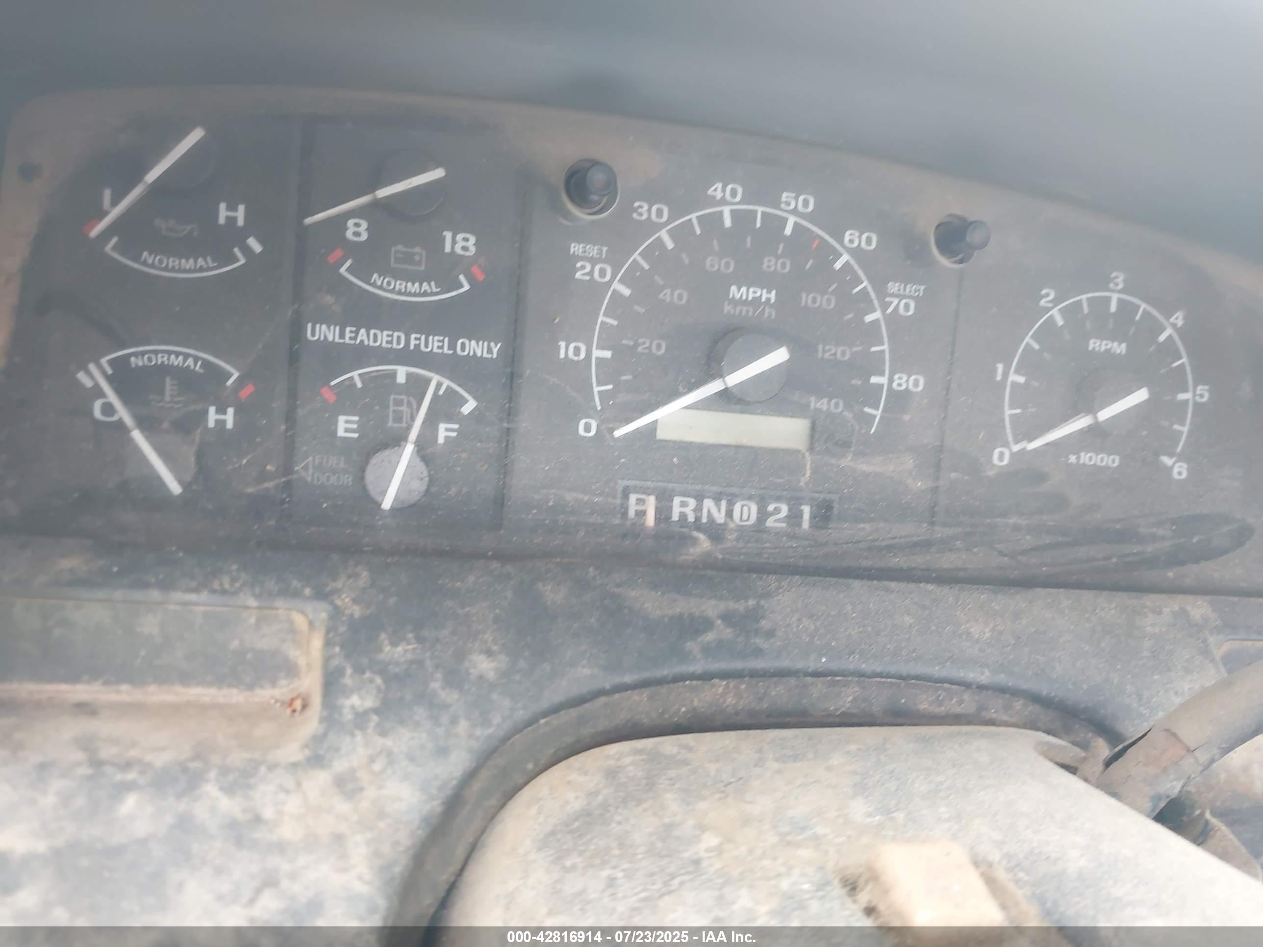 1993 Ford F250   Blue vin: 1FTHF26H4PLB00833