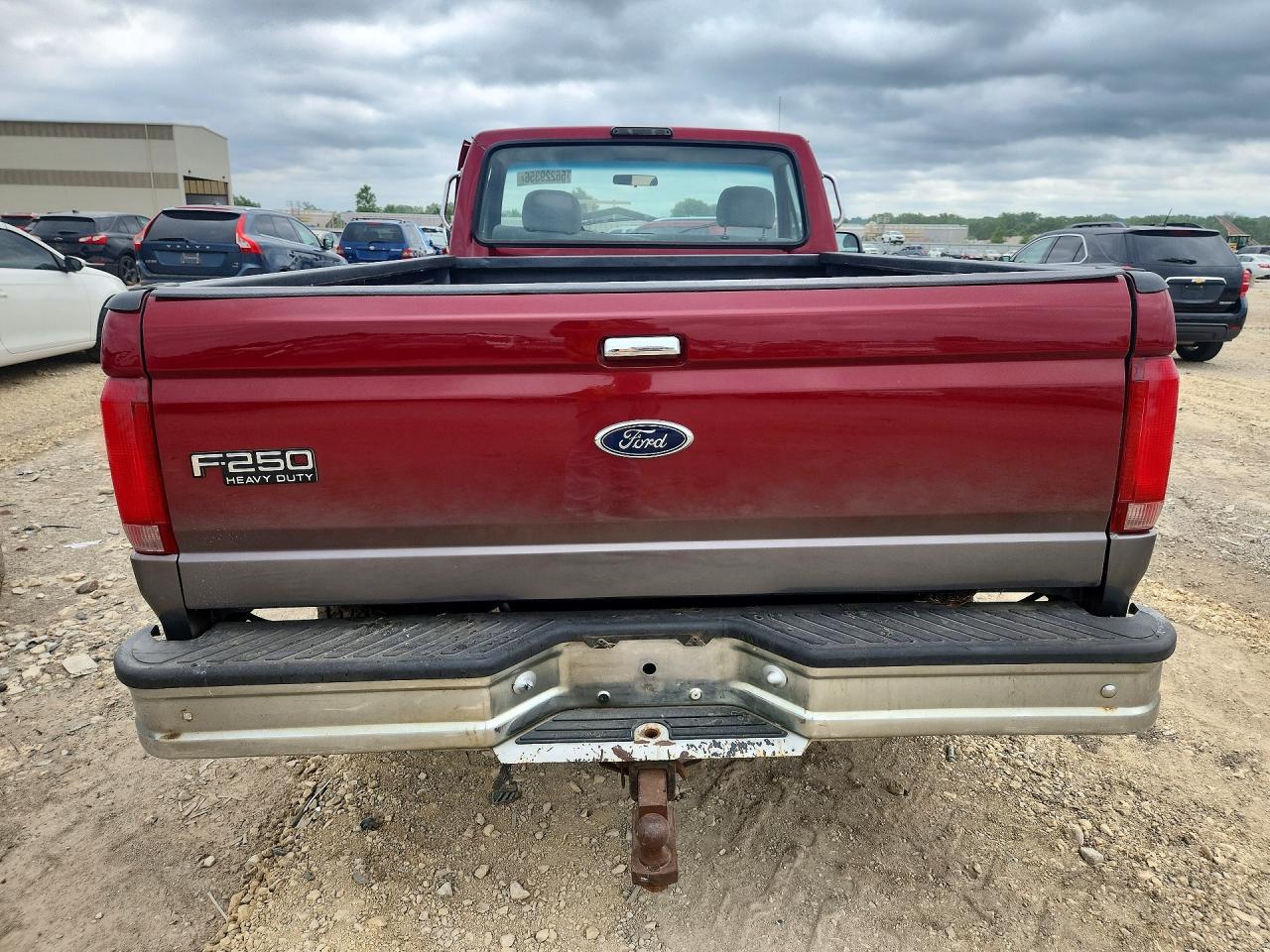 1997 Ford F250 Red vin: 1FTHF26H4VEB57969