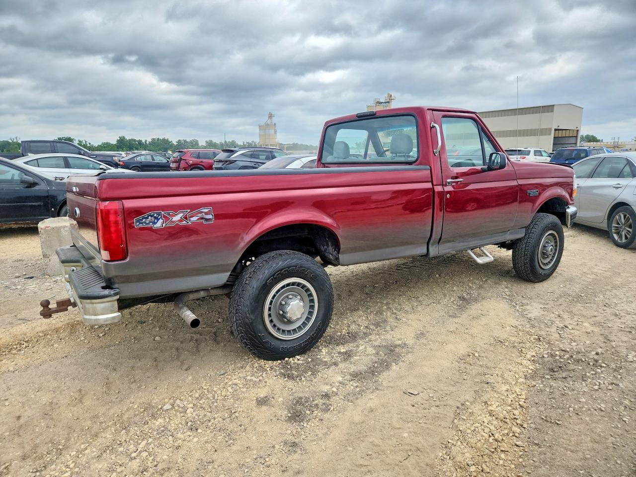 1997 Ford F250 Red vin: 1FTHF26H4VEB57969