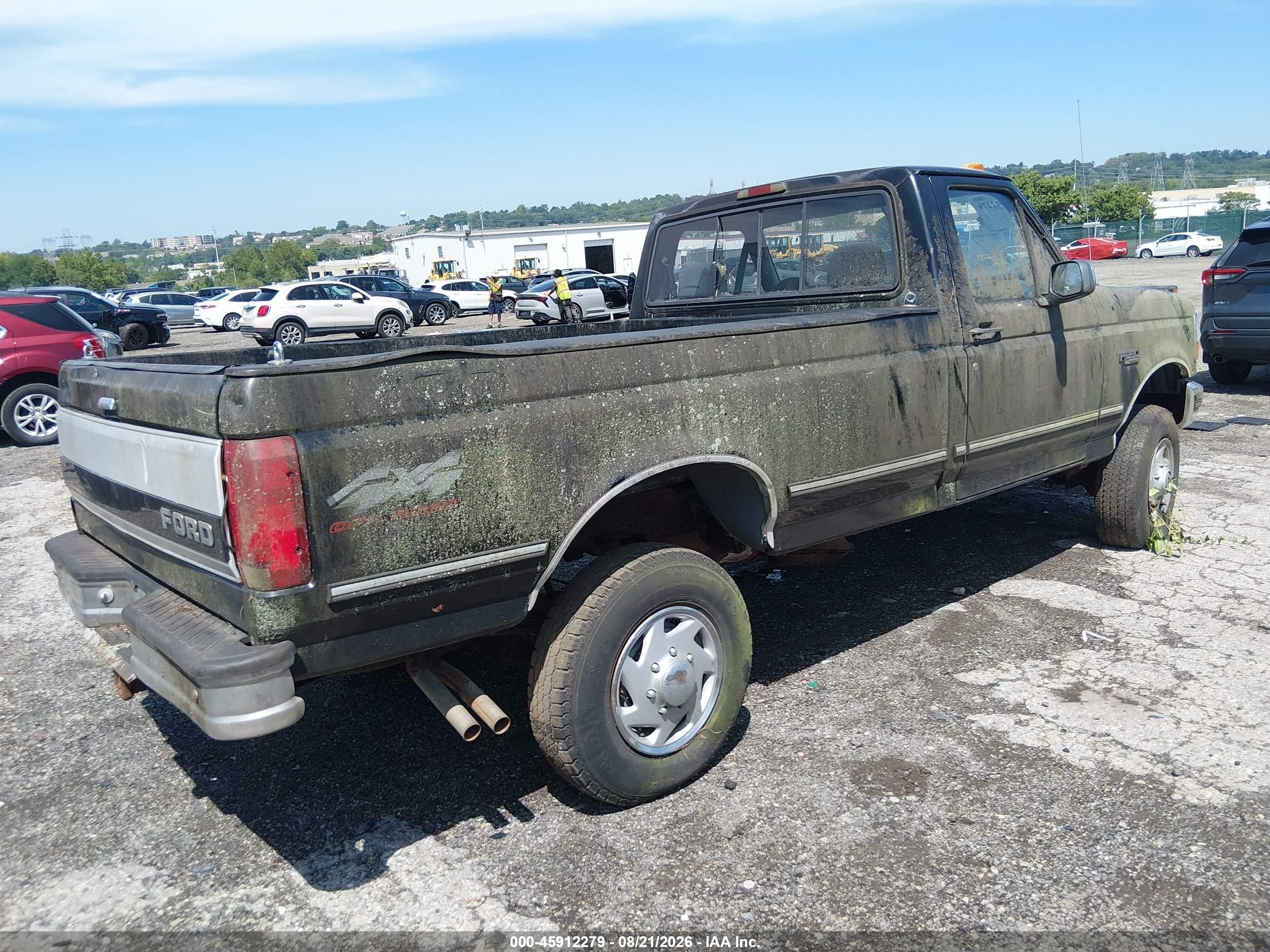 1995 Ford F250   Black vin: 1FTHF26H5SNB01177