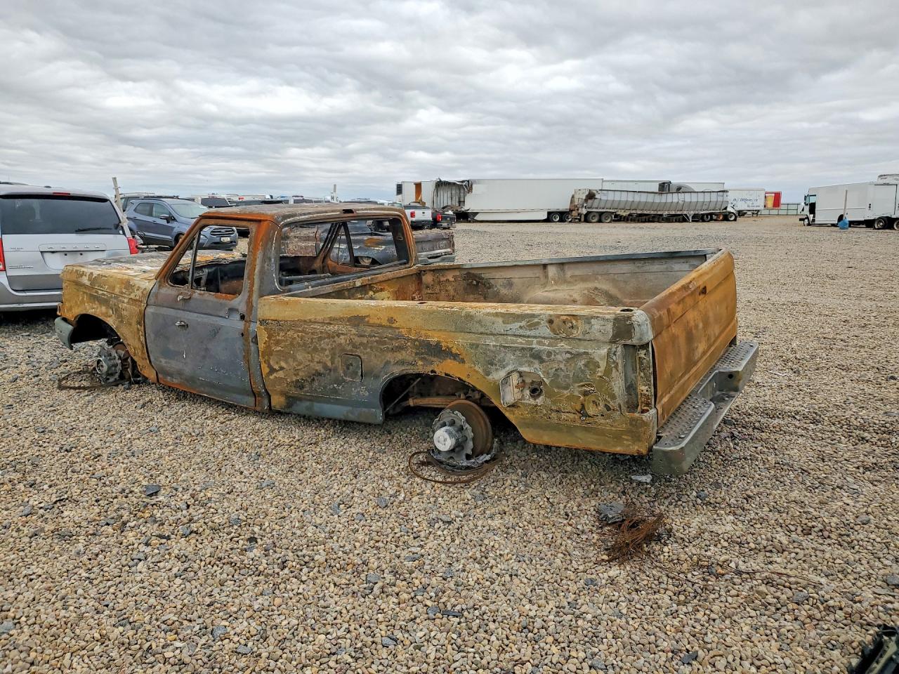 1989 Ford F250 Burn vin: 1FTHF26H6KKA00425