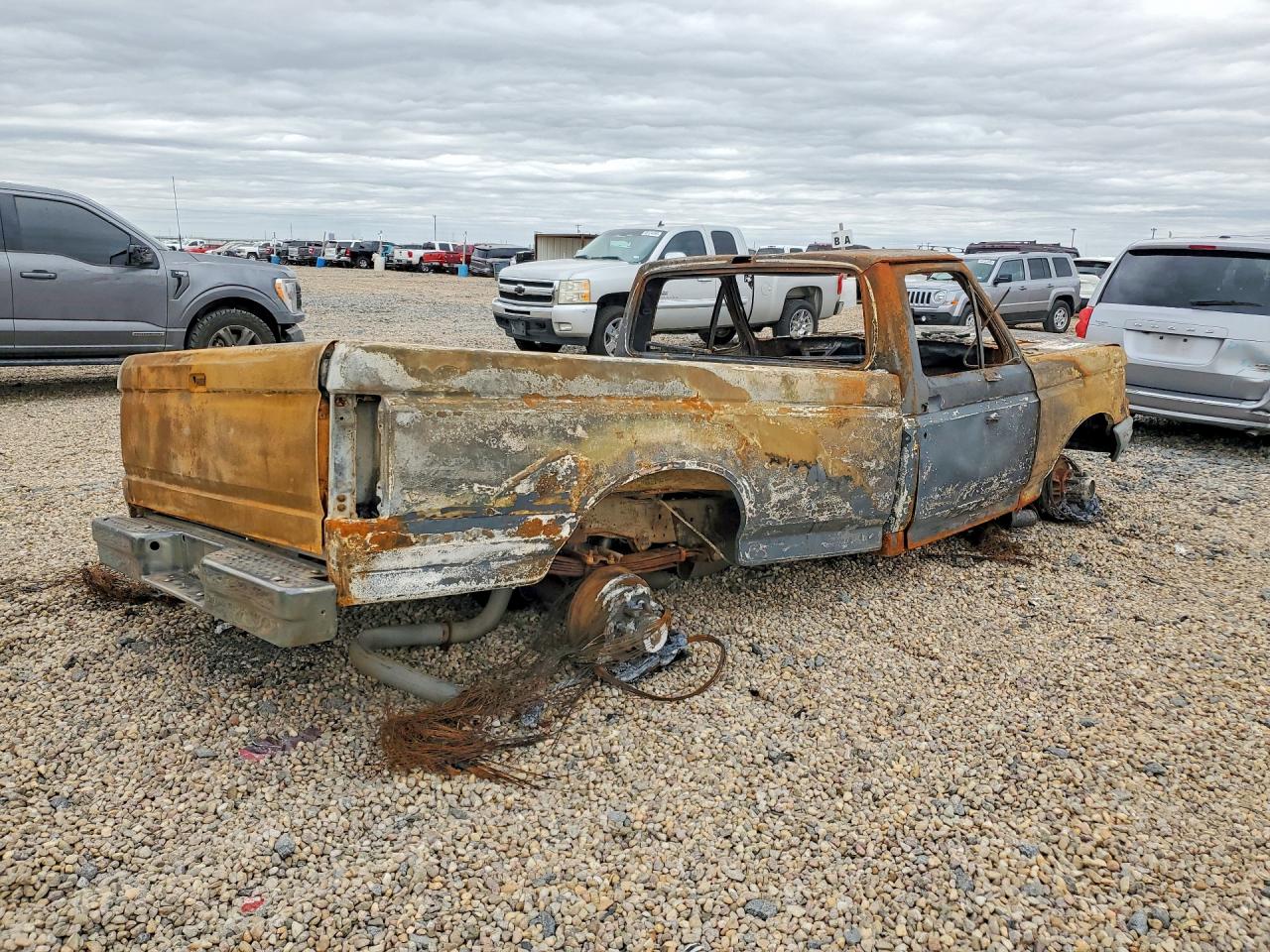 1989 Ford F250 Burn vin: 1FTHF26H6KKA00425