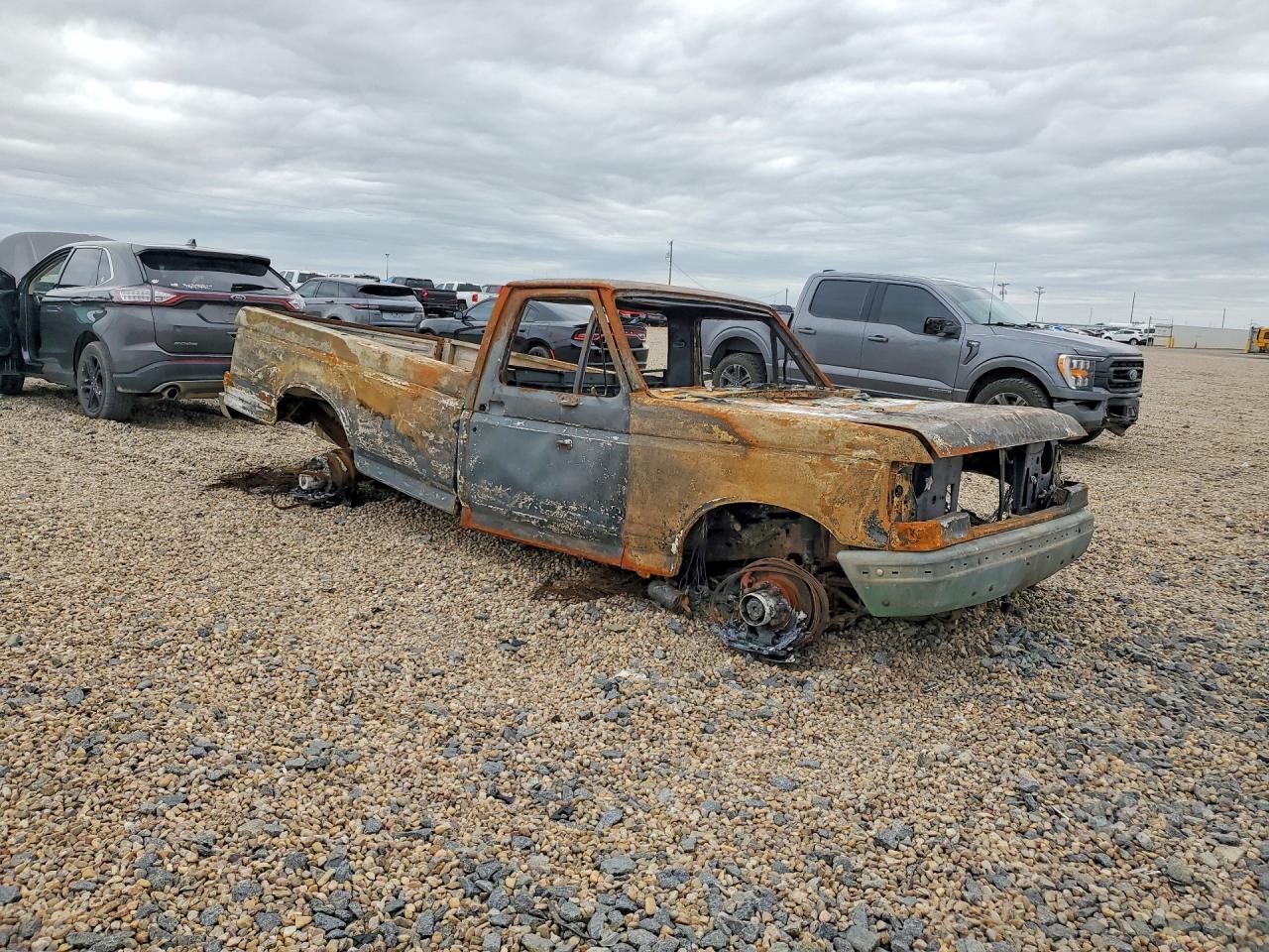 1989 Ford F250 Burn vin: 1FTHF26H6KKA00425