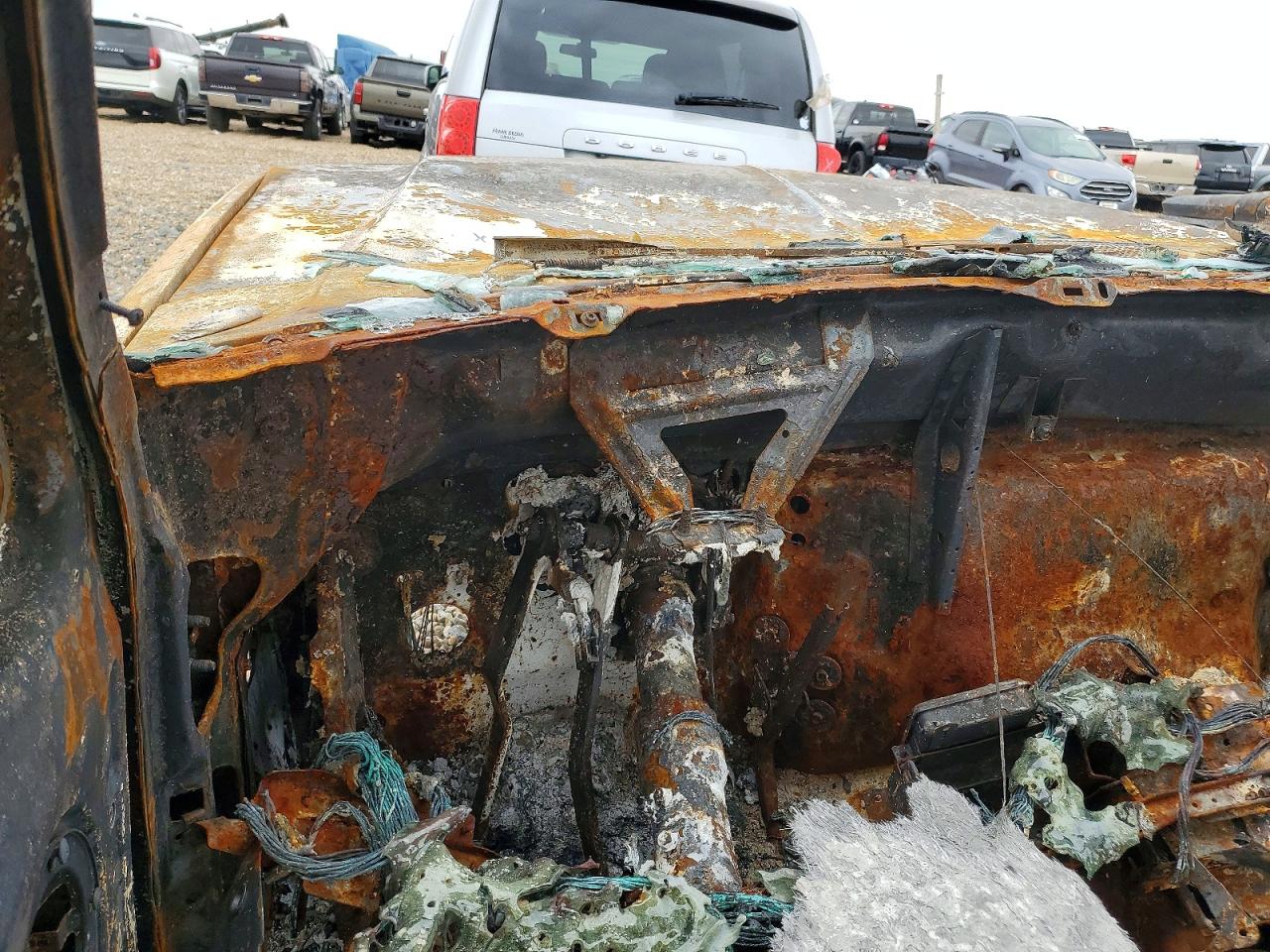1989 Ford F250 Burn vin: 1FTHF26H6KKA00425