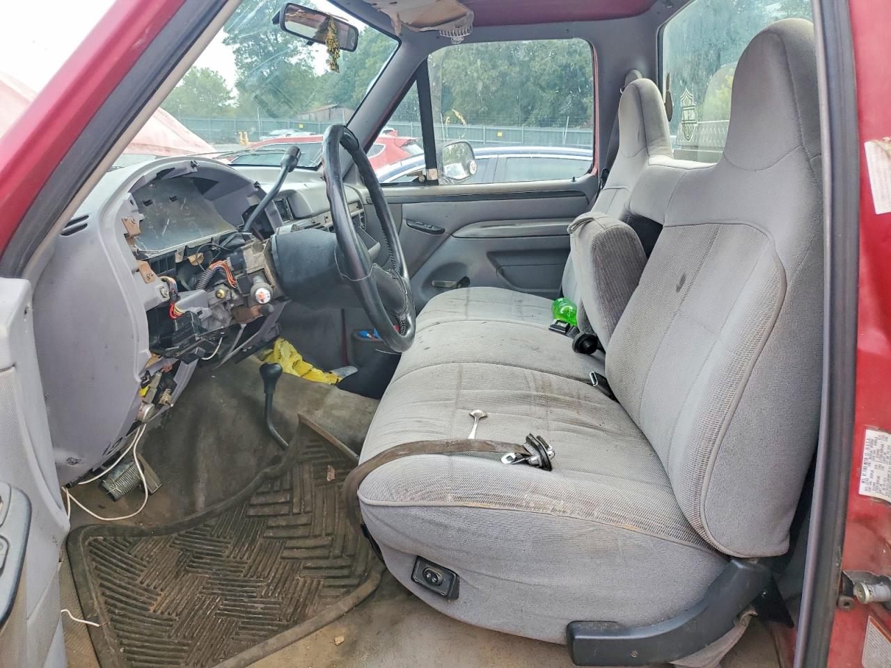 1994 Ford F250 Maroon vin: 1FTHF26H6RNA54820