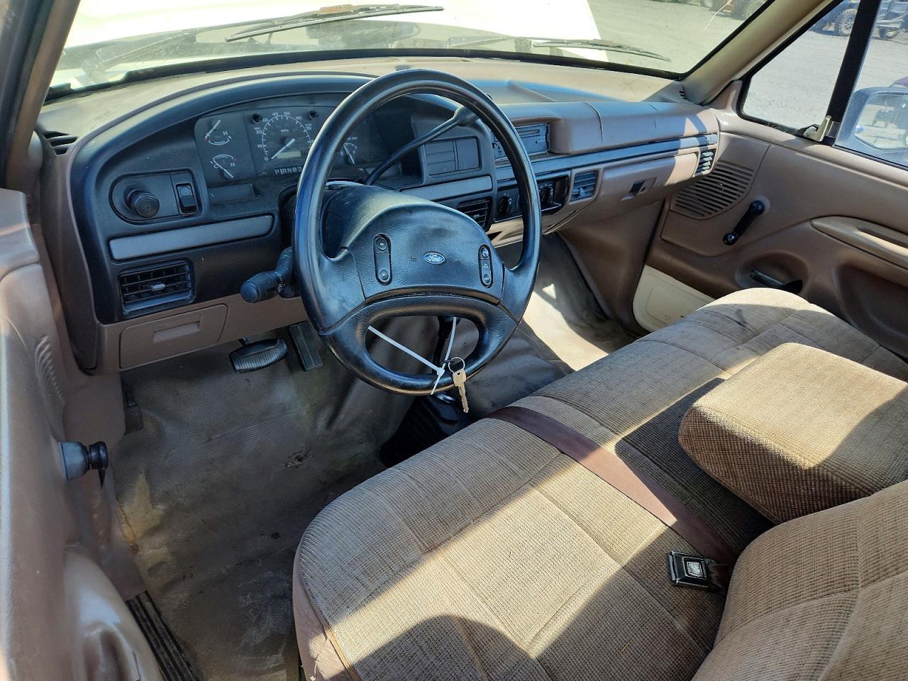 1994 Ford F250 White vin: 1FTHF26H9RLA47243