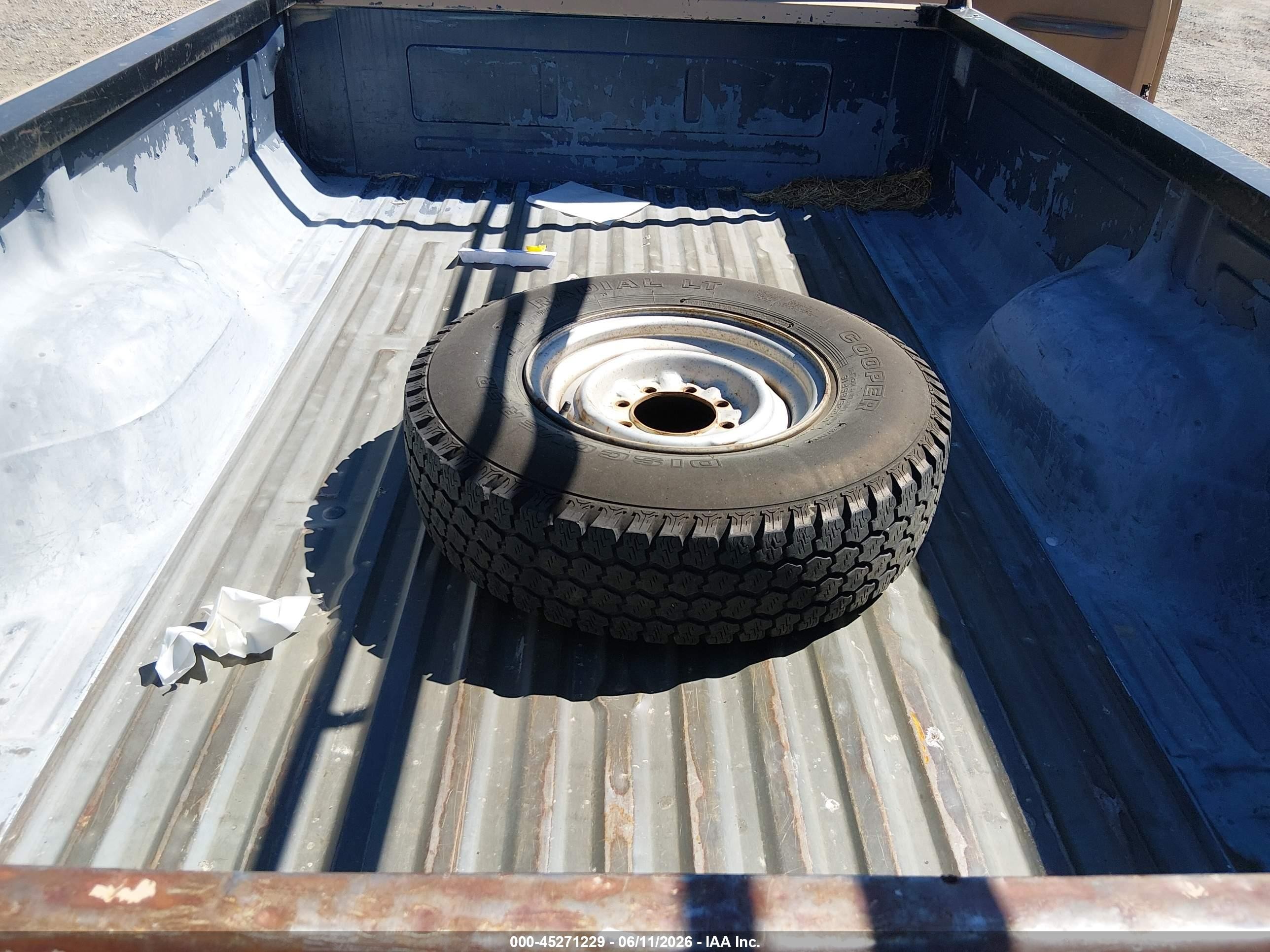 1987 Ford F250   Brown vin: 1FTHF26L1HPB44643